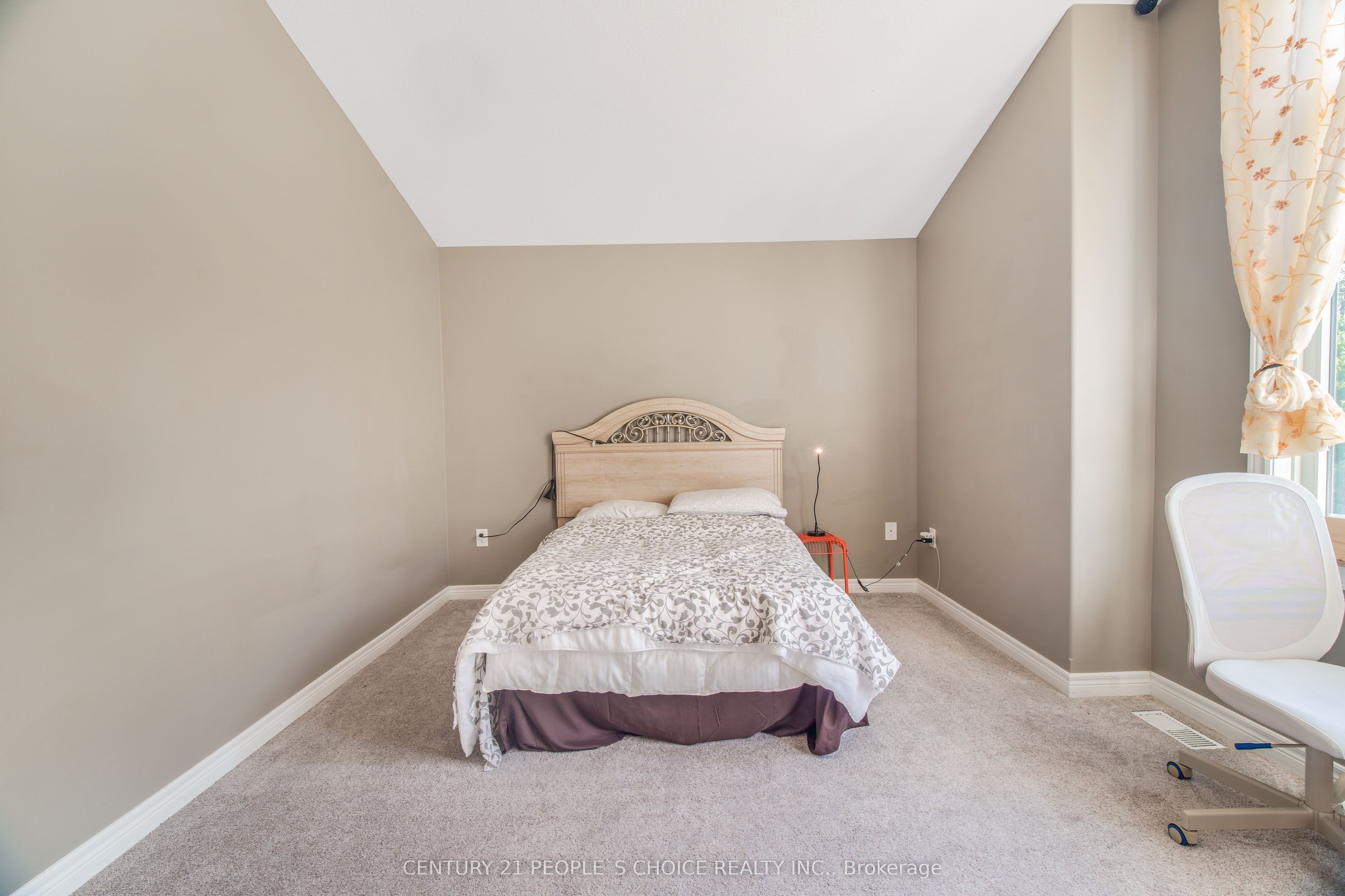6534 Sam Iorfida Drive Property Photo 20