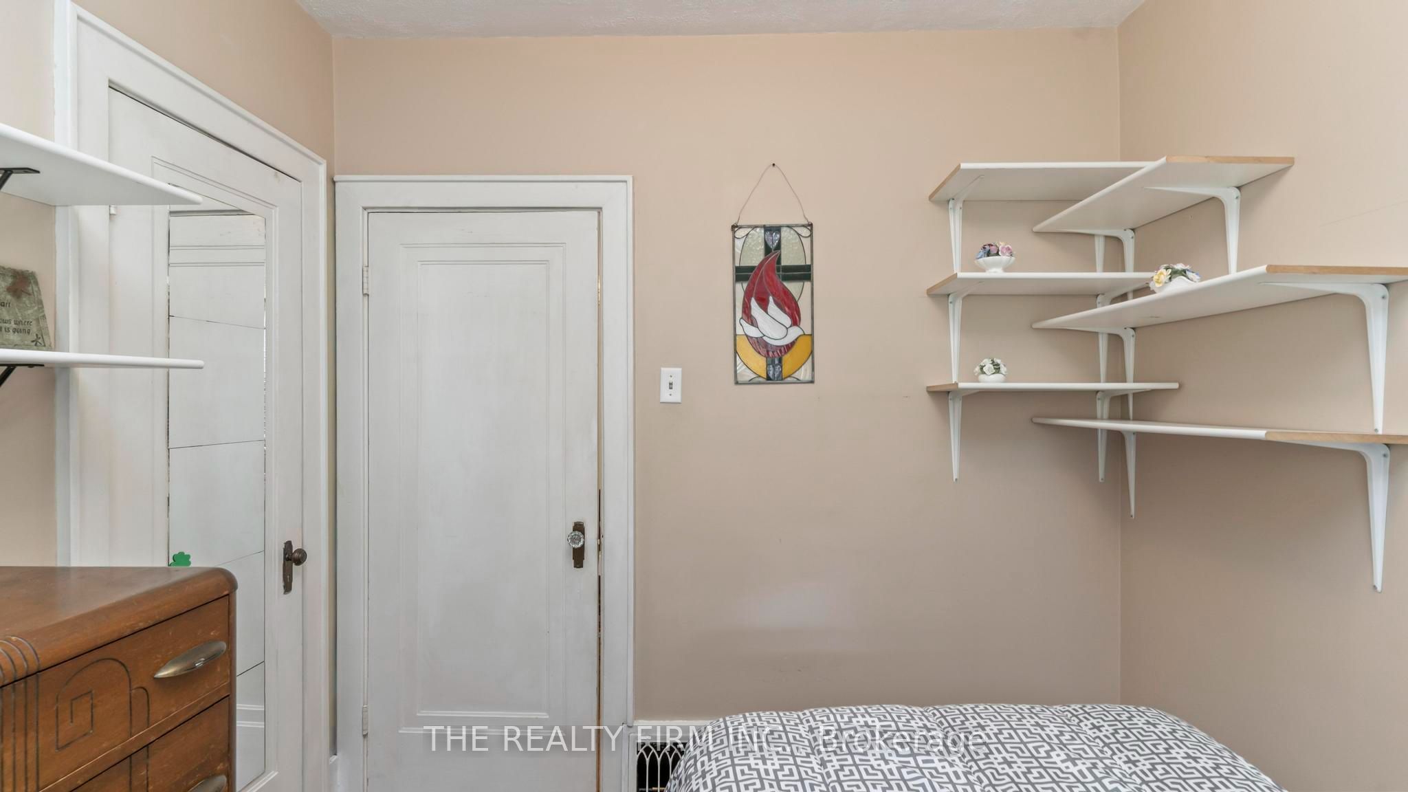 123 Elliott Street Property Photo 6