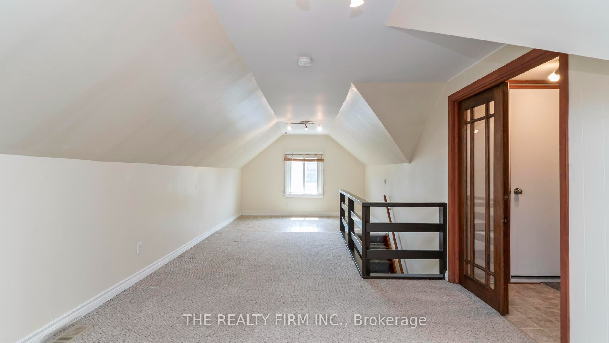 123 Elliott Street Property Photo 15