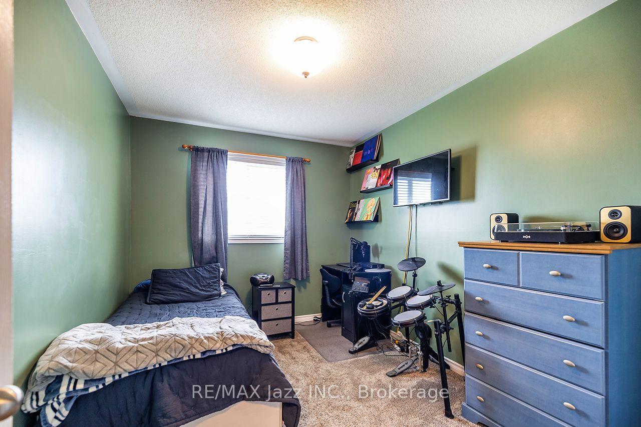 24 Glenn Drive Property Photo 14