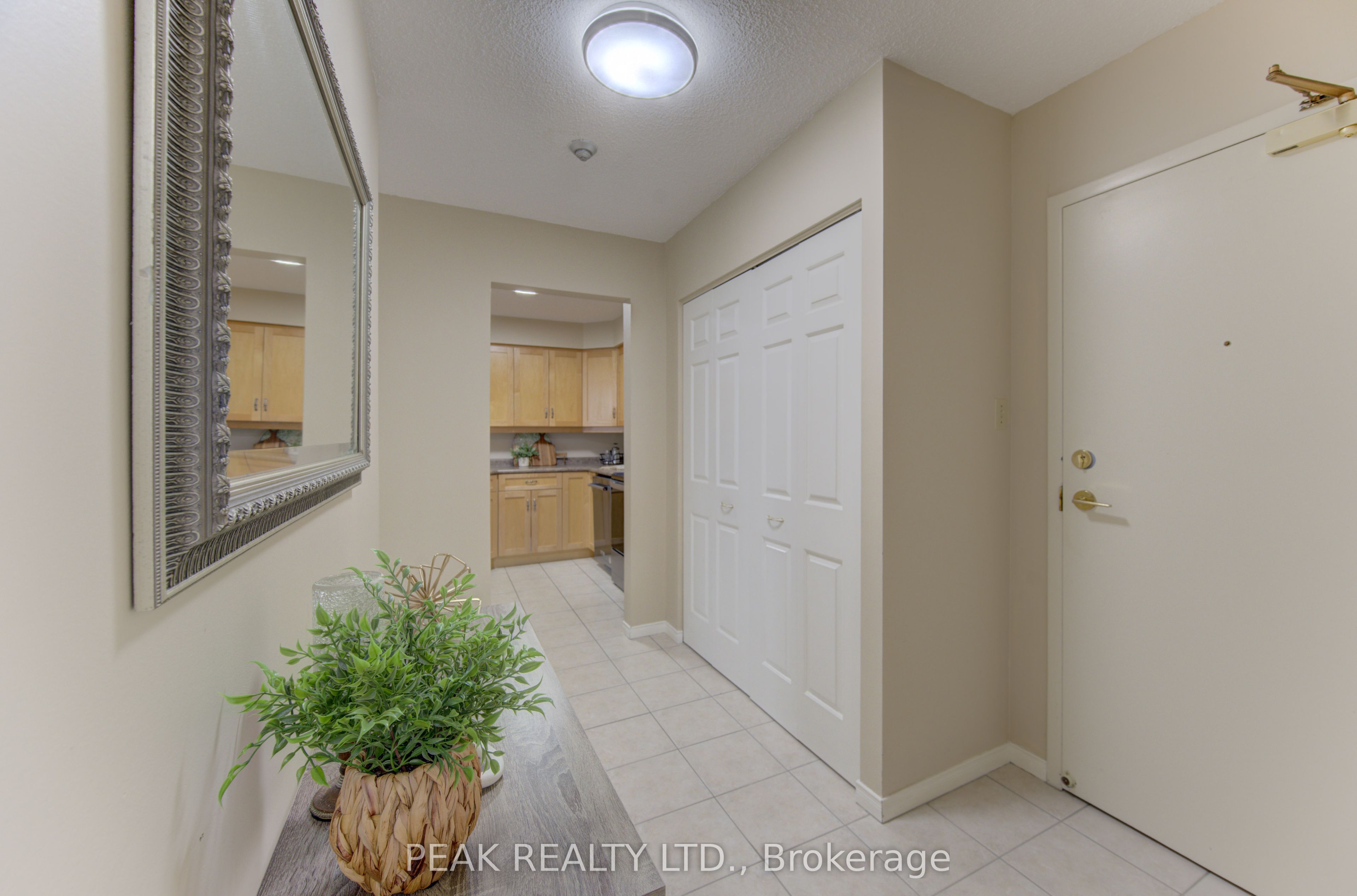 1414 King Street E 804 Property Photo 15