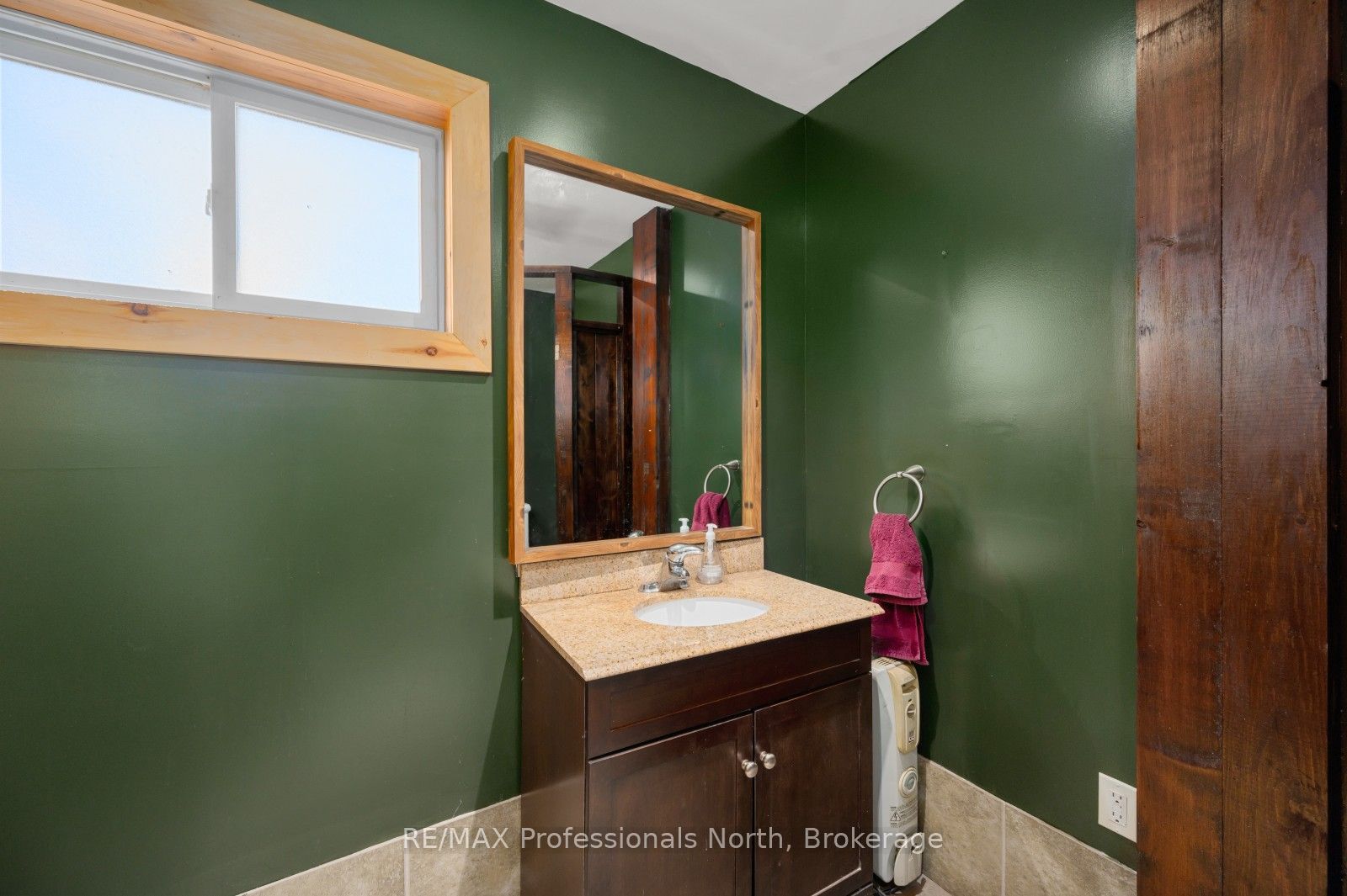 4167 Loop Road Property Photo 21