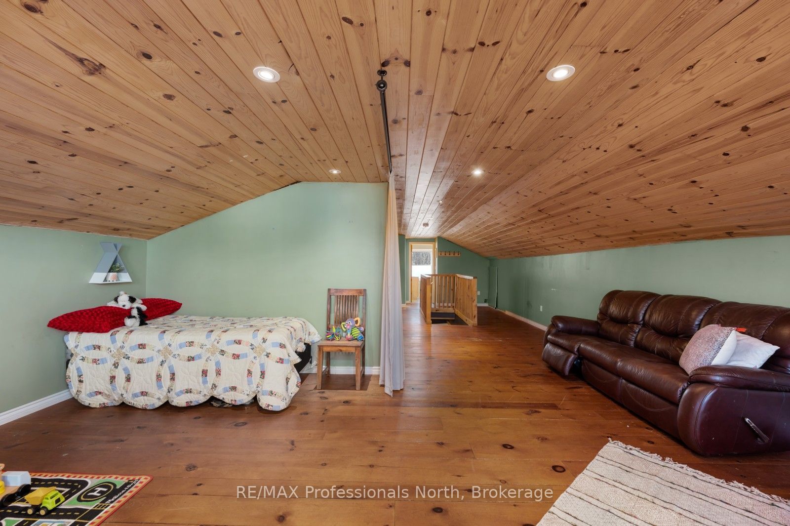 4167 Loop Road Property Photo 24