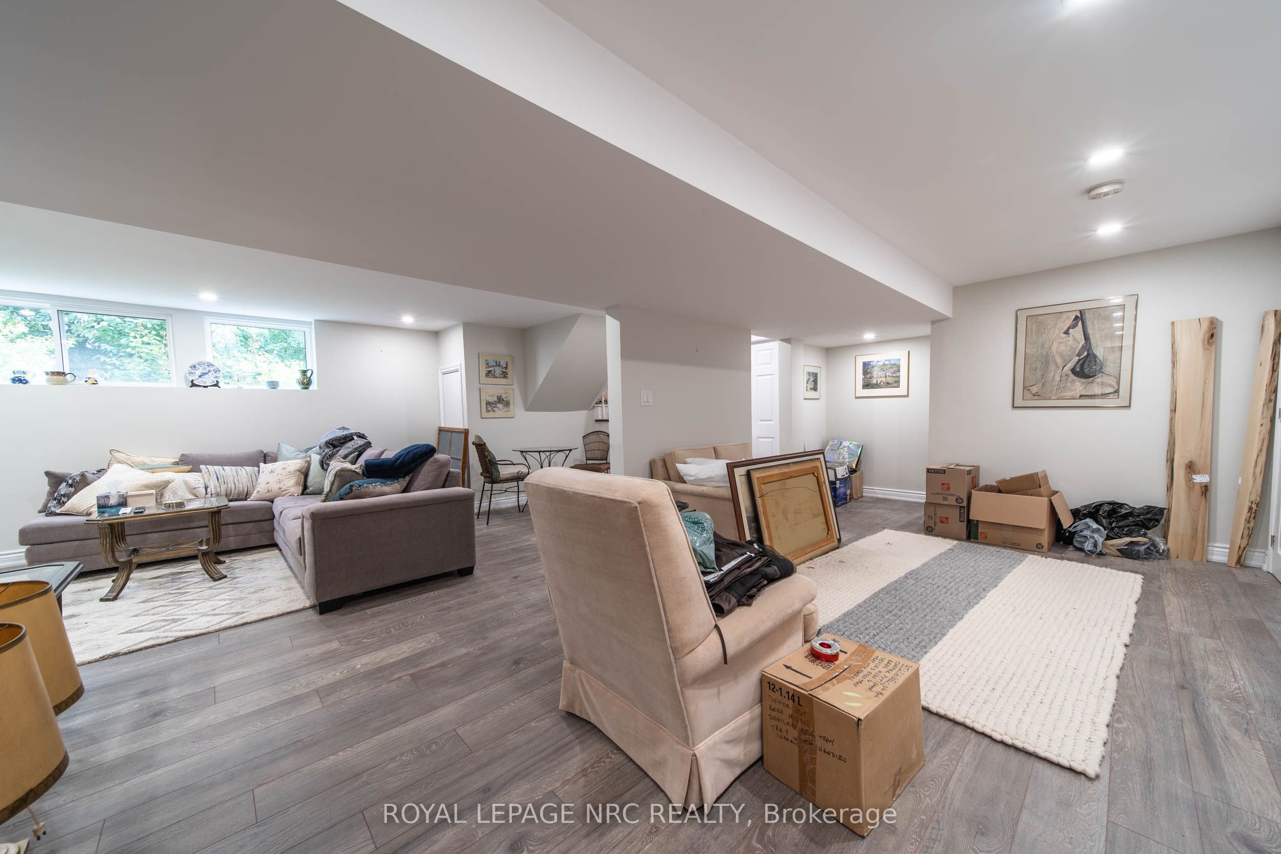 6954 Coach Drive Property Photo 14
