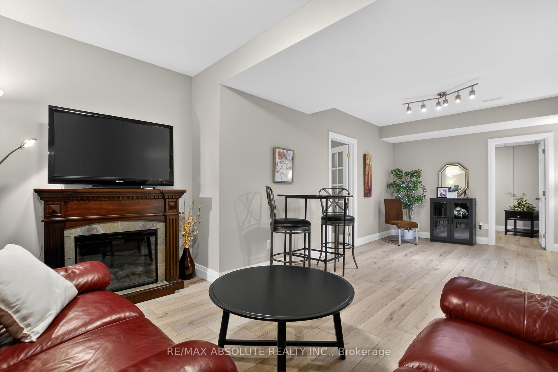 19 Goldora Private Property Photo 29