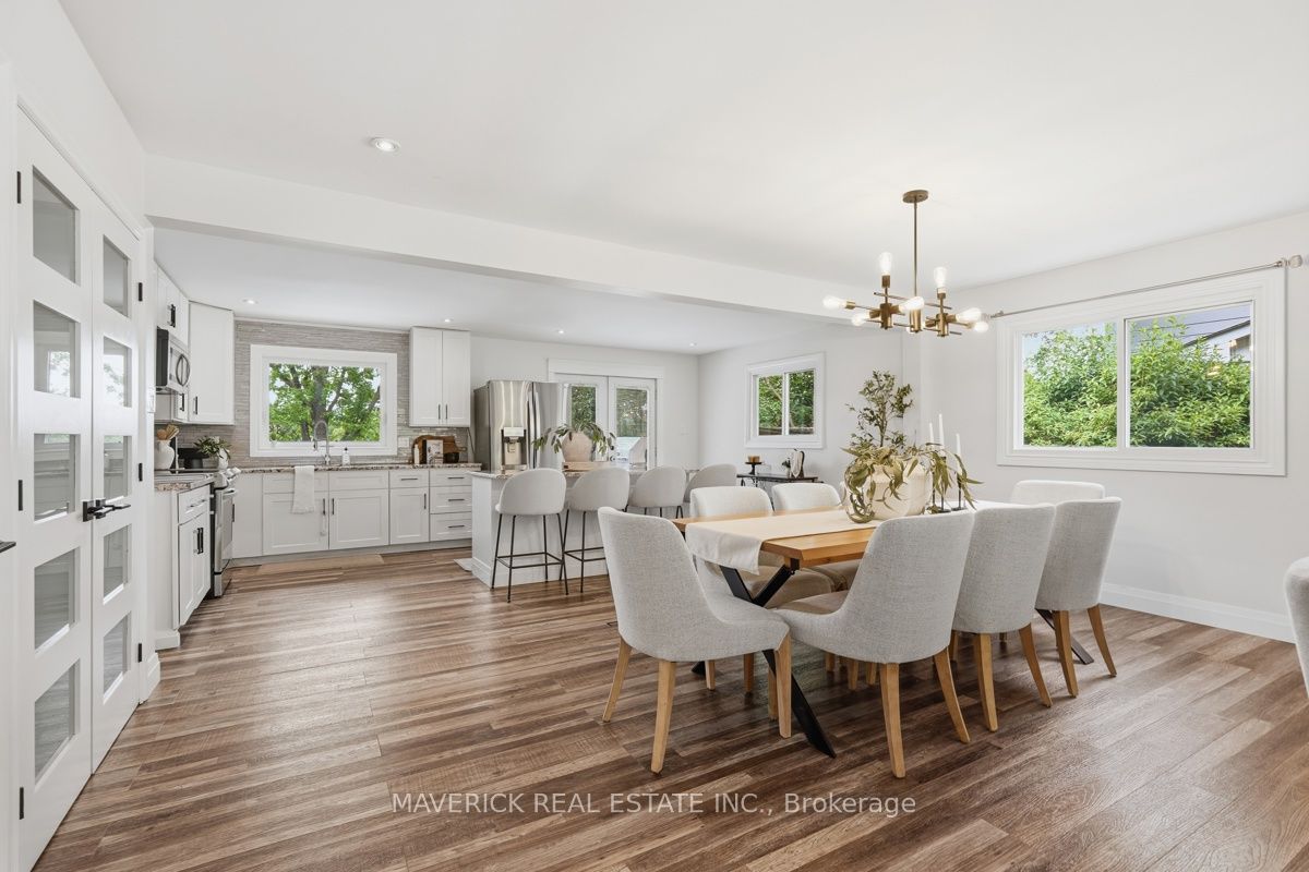 653 Viscount Road Property Photo 10