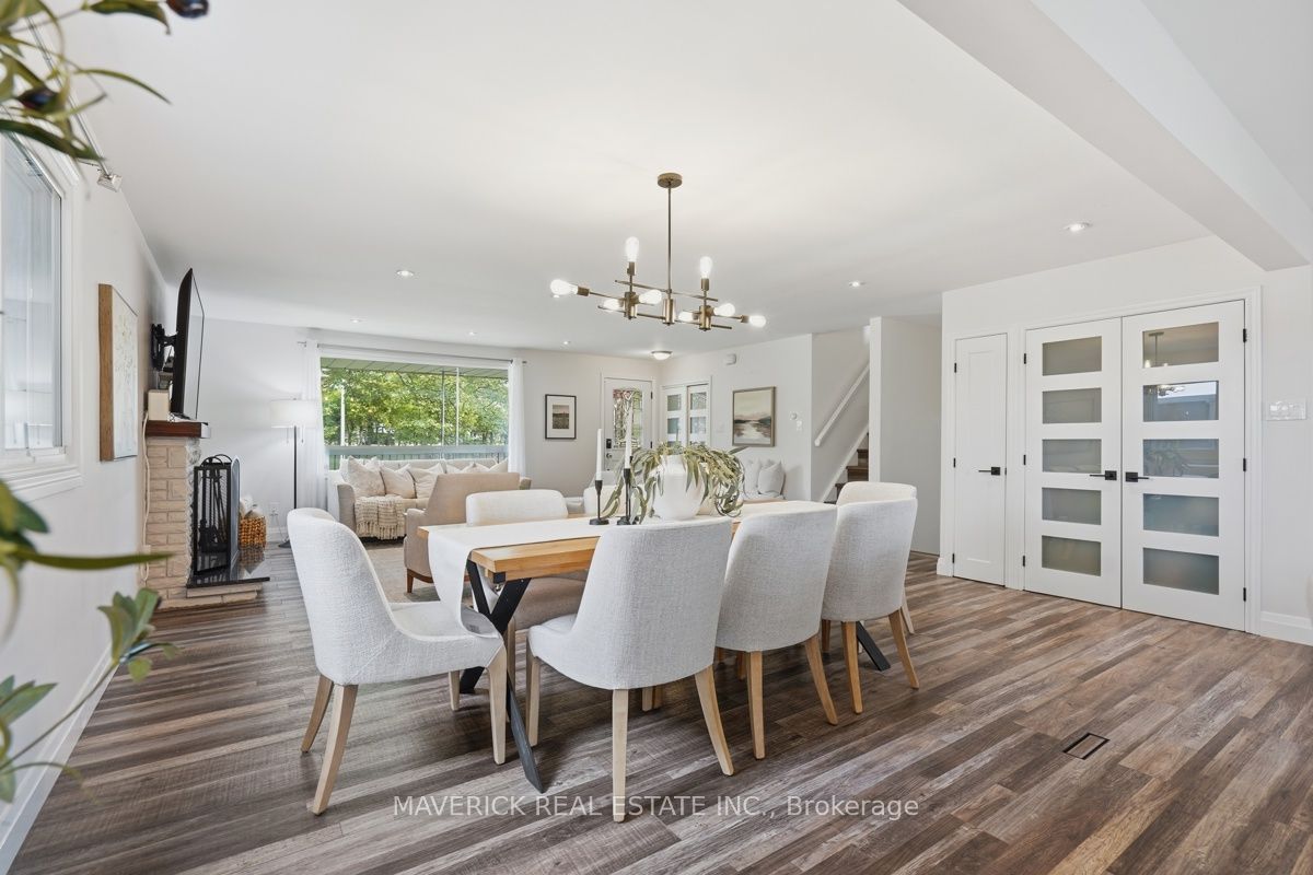 653 Viscount Road Property Photo 16