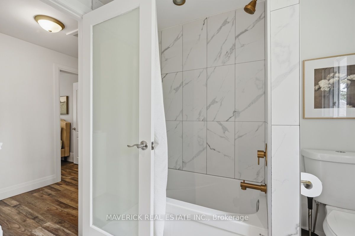 653 Viscount Road Property Photo 27