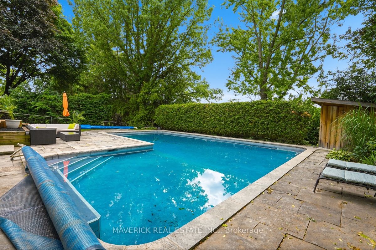 653 Viscount Road Property Photo 48