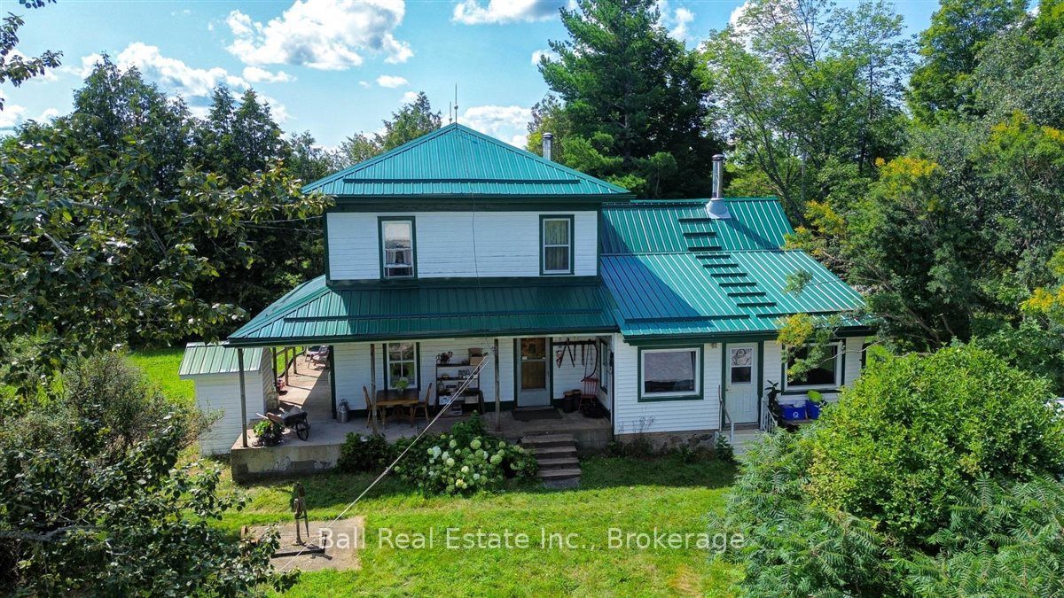 1607 The Ridge Road Property Photo 2