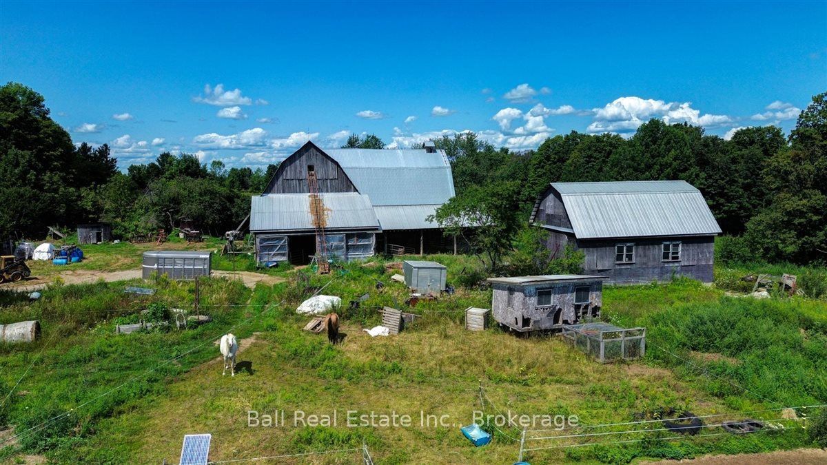 1607 The Ridge Road Property Photo 6