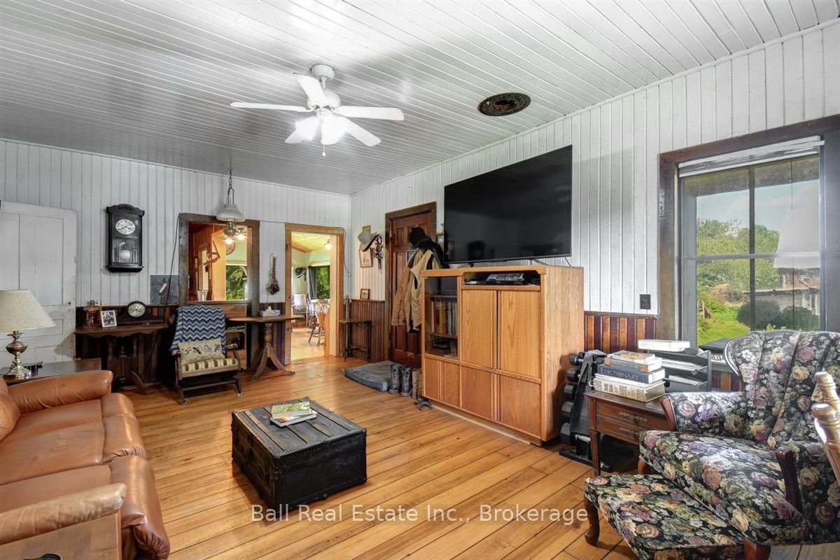 1607 The Ridge Road Property Photo 15