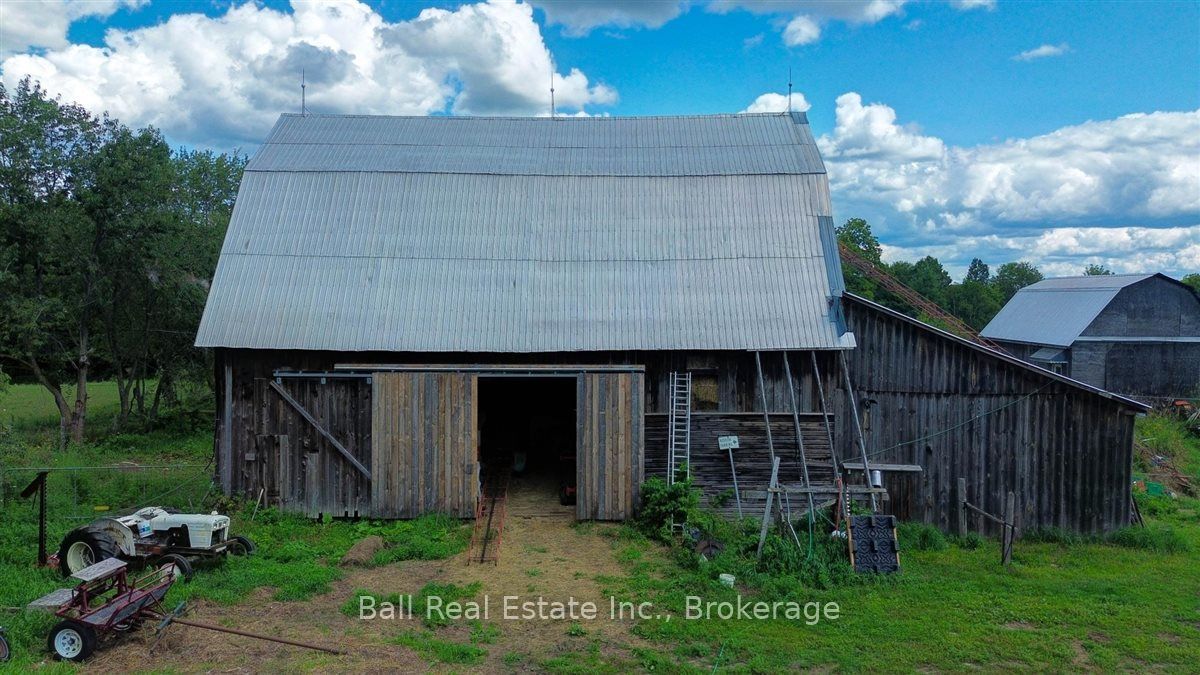 1607 The Ridge Road Property Photo 25