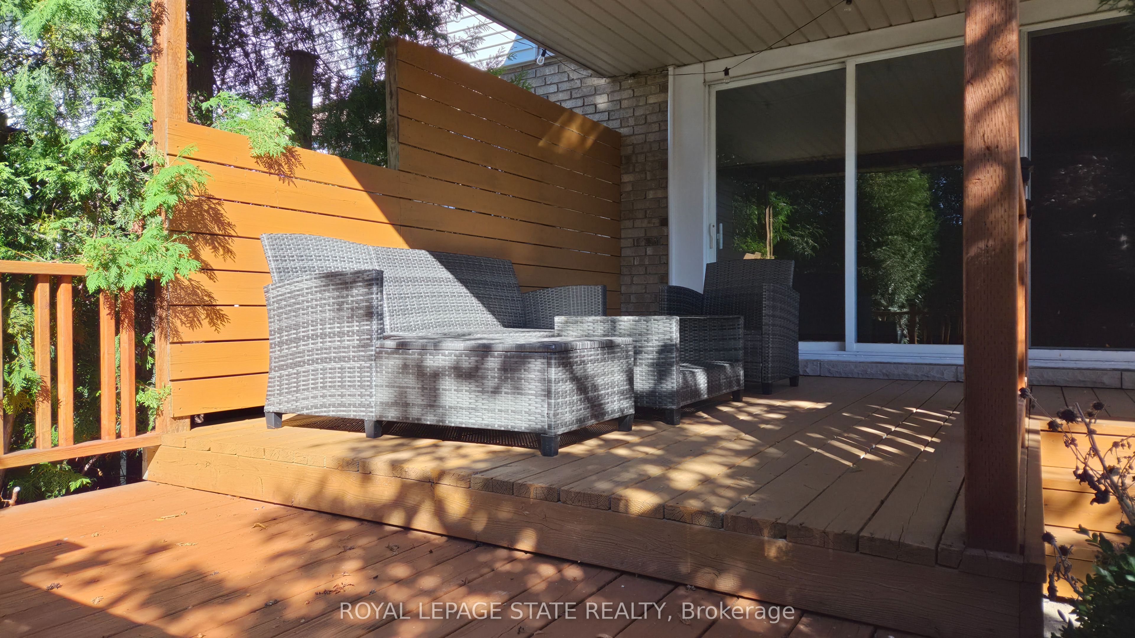 32 Silvervine Drive Property Photo 20