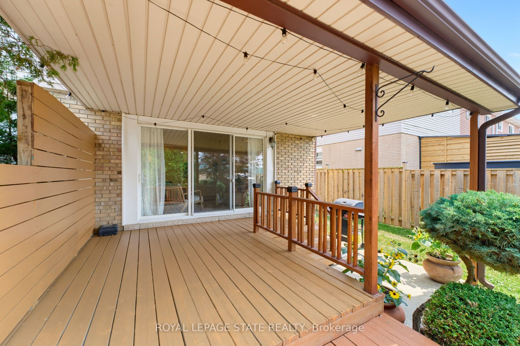 32 Silvervine Drive Property Photo 22