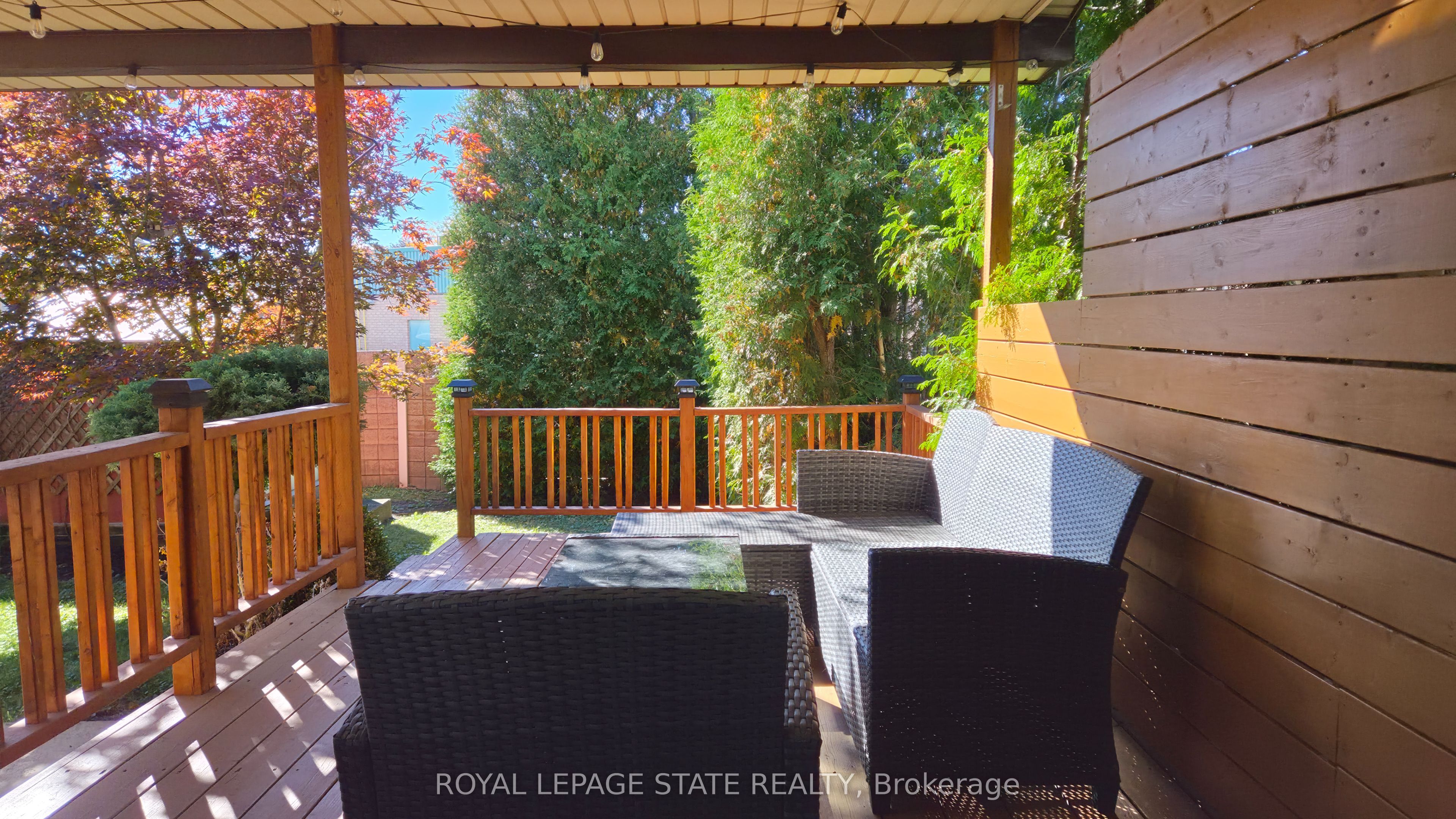 32 Silvervine Drive Property Photo 22