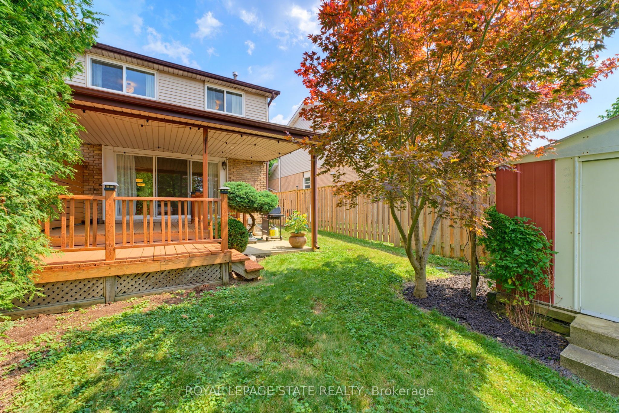 32 Silvervine Drive Property Photo 27
