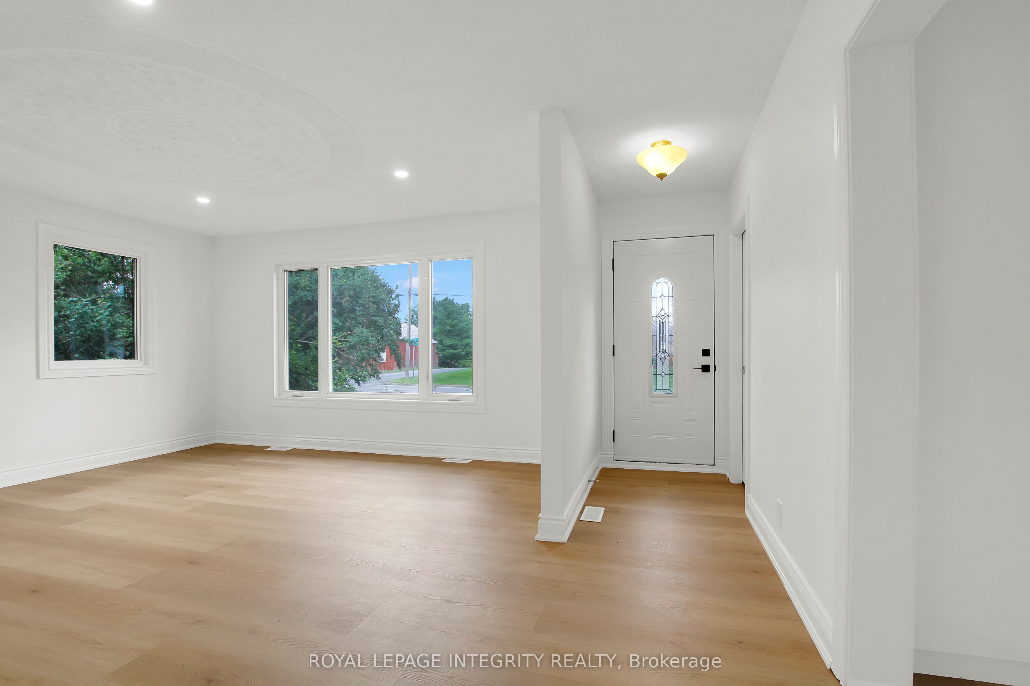 2170 Lajoie Street Property Photo 4