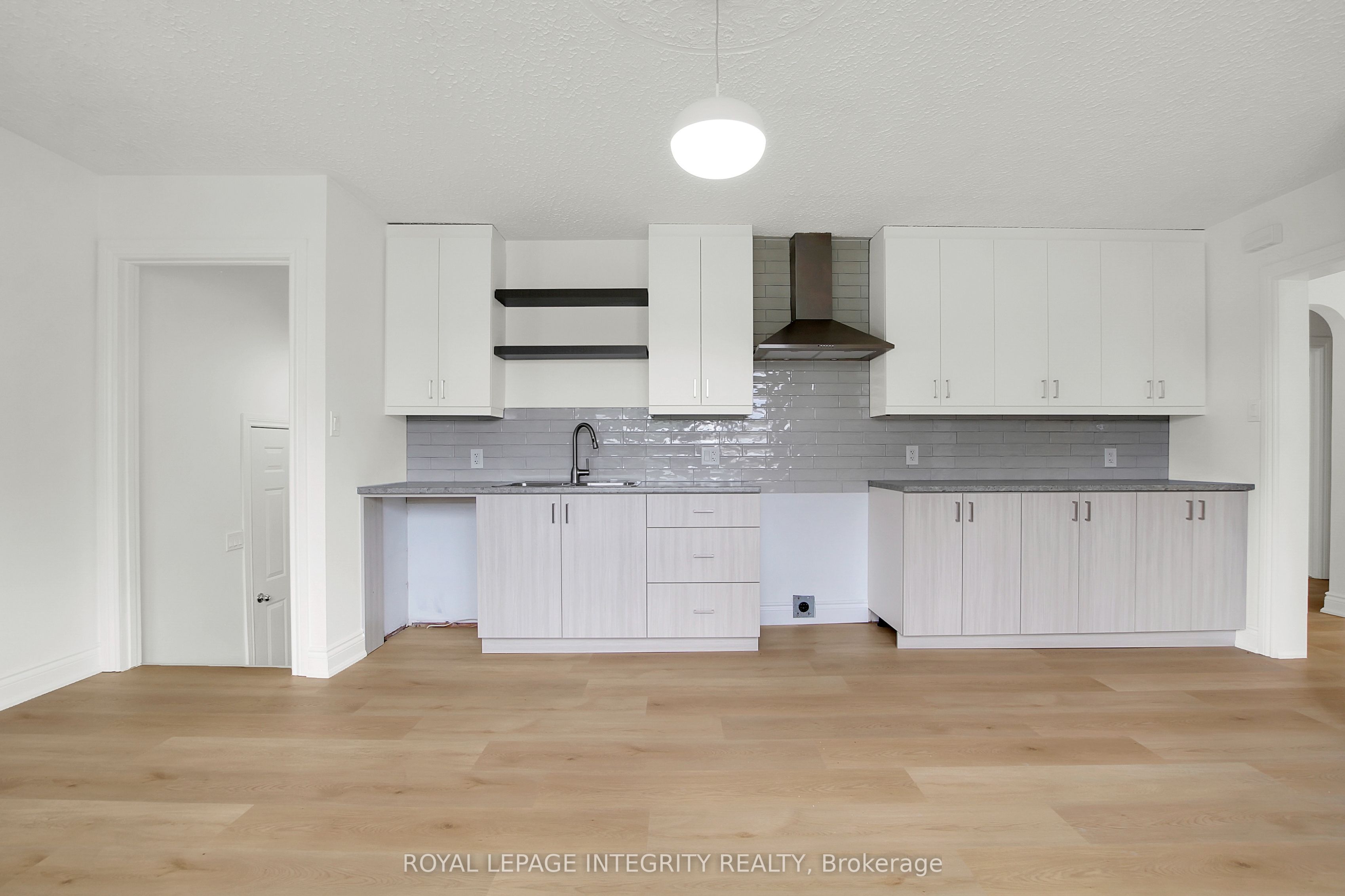 2170 Lajoie Street Property Photo 10