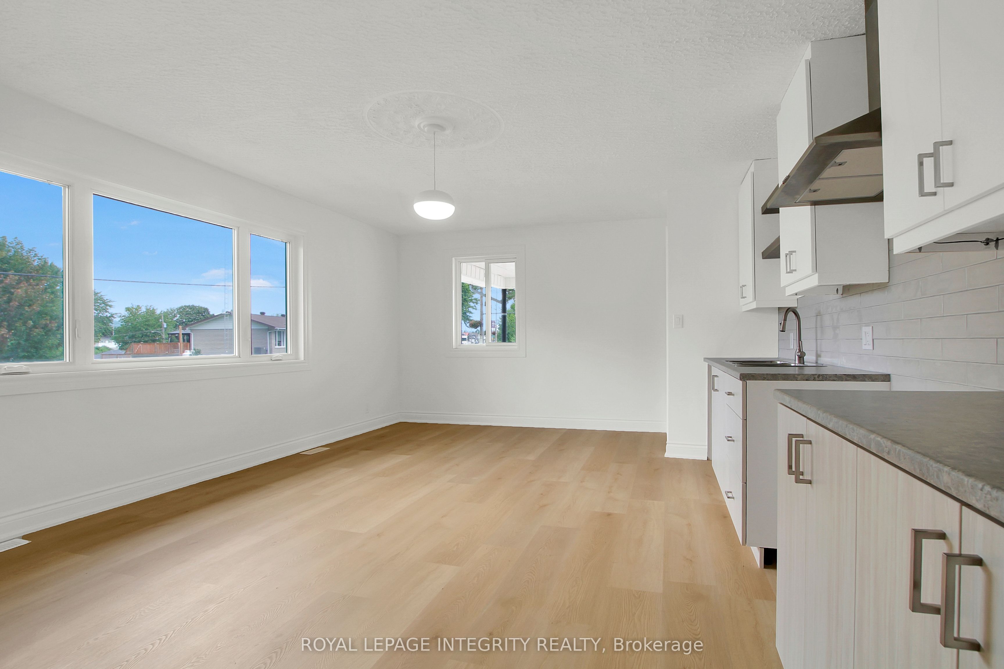 2170 Lajoie Street Property Photo 16