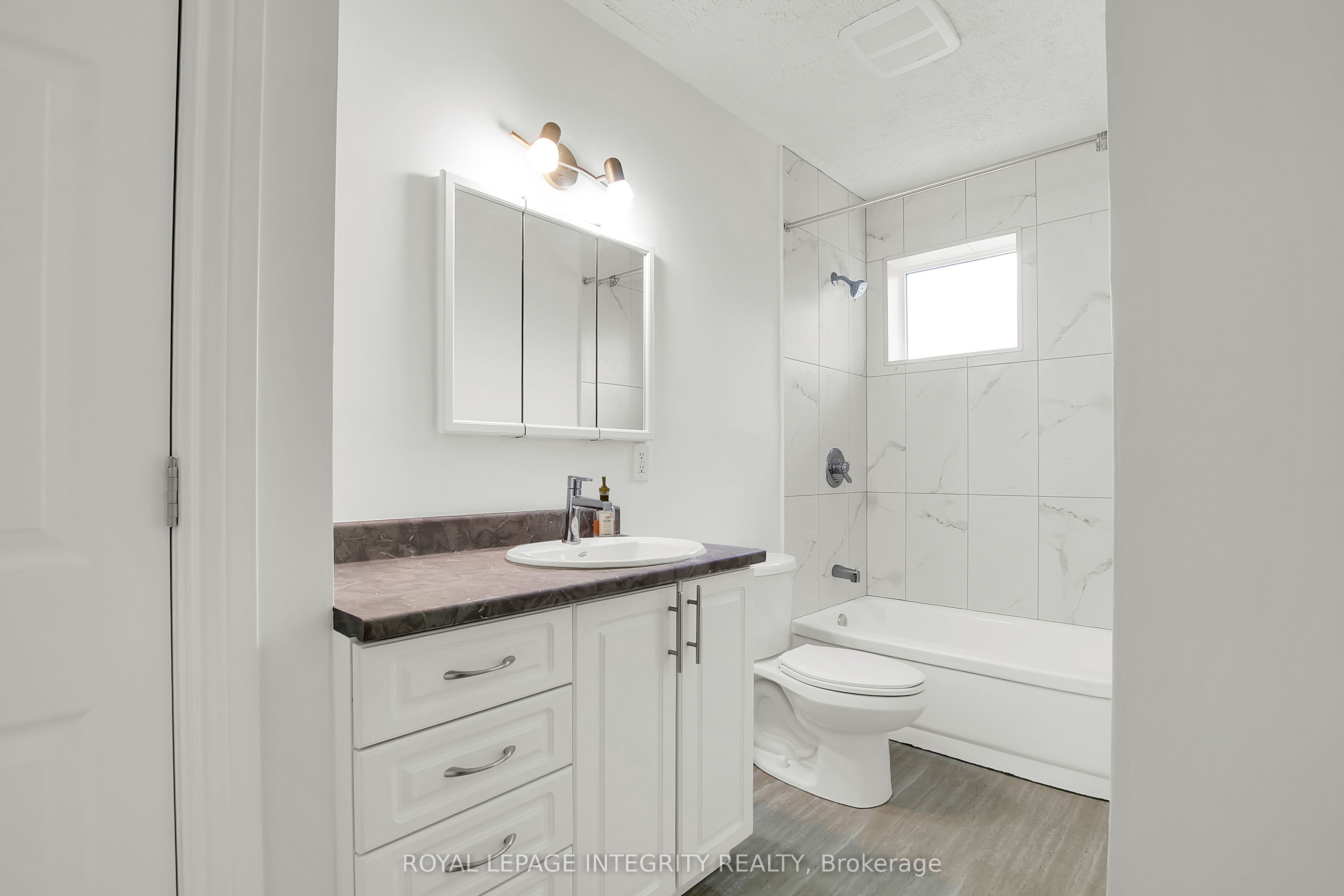 2170 Lajoie Street Property Photo 24