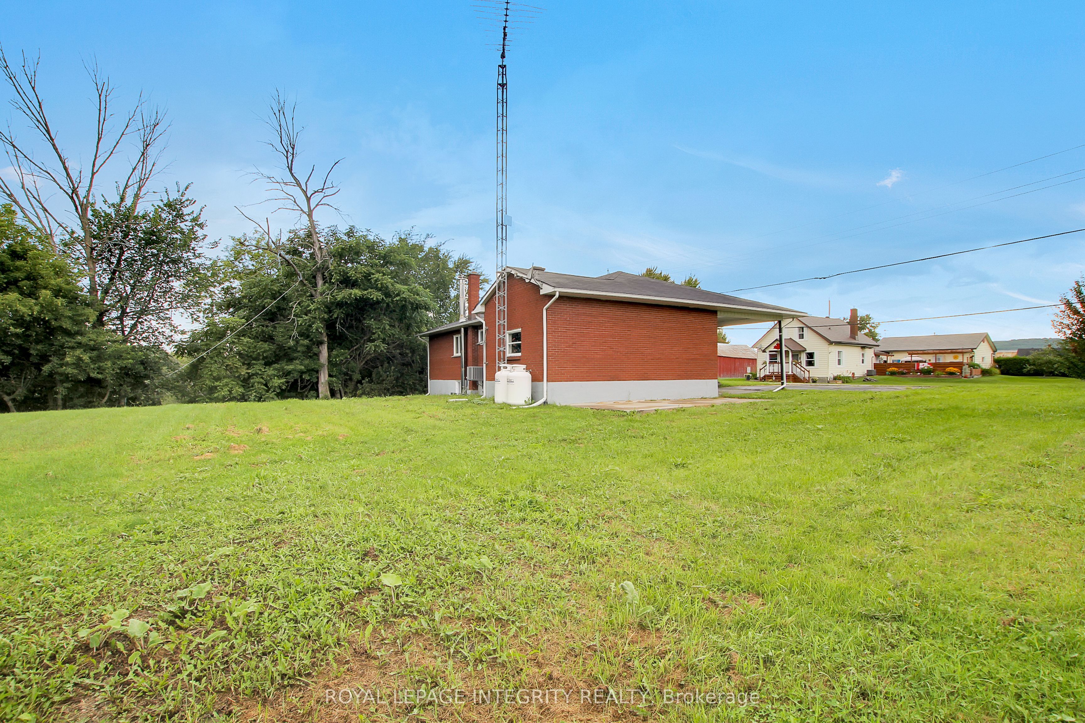 2170 Lajoie Street Property Photo 35