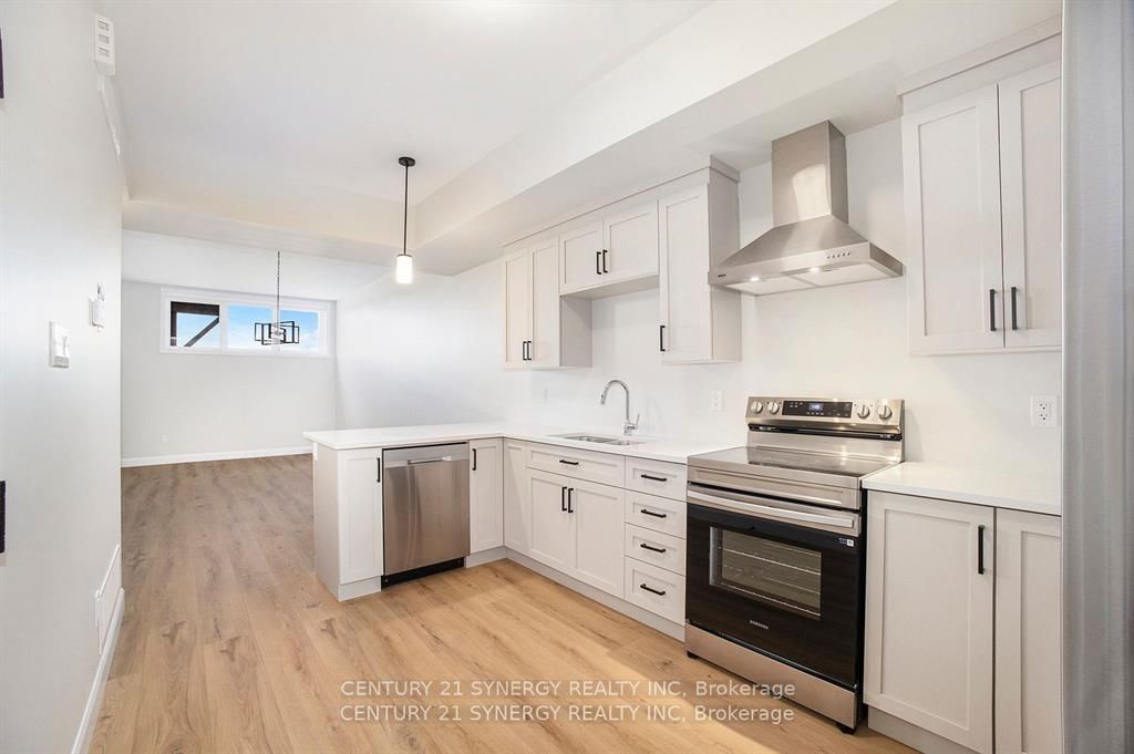 63 Helen Street B Property Photo 5