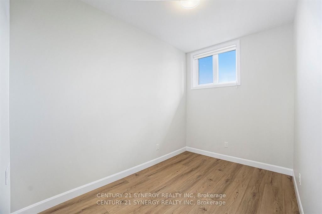 63 Helen Street B Property Photo 12