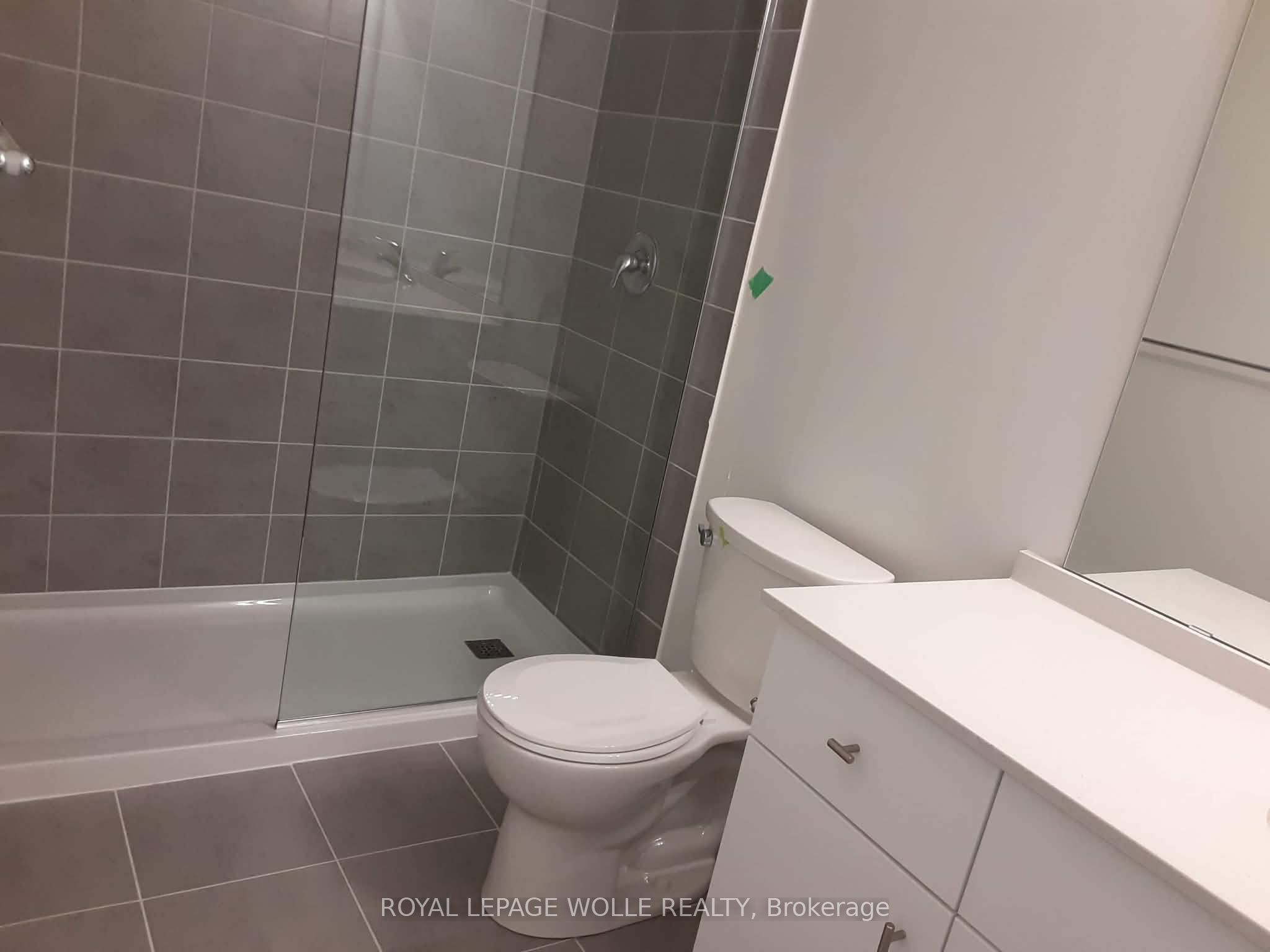 110 Fergus Avenue 33 Property Photo 7