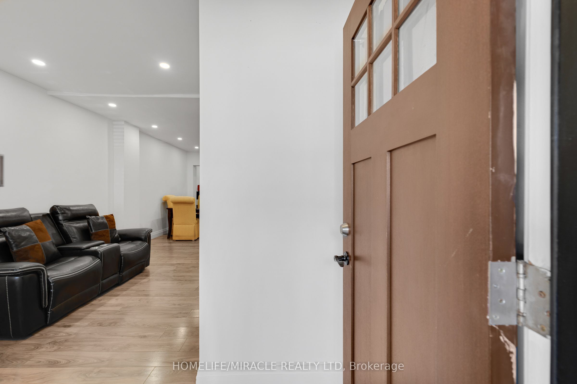 100 Gibson Avenue Property Photo 7