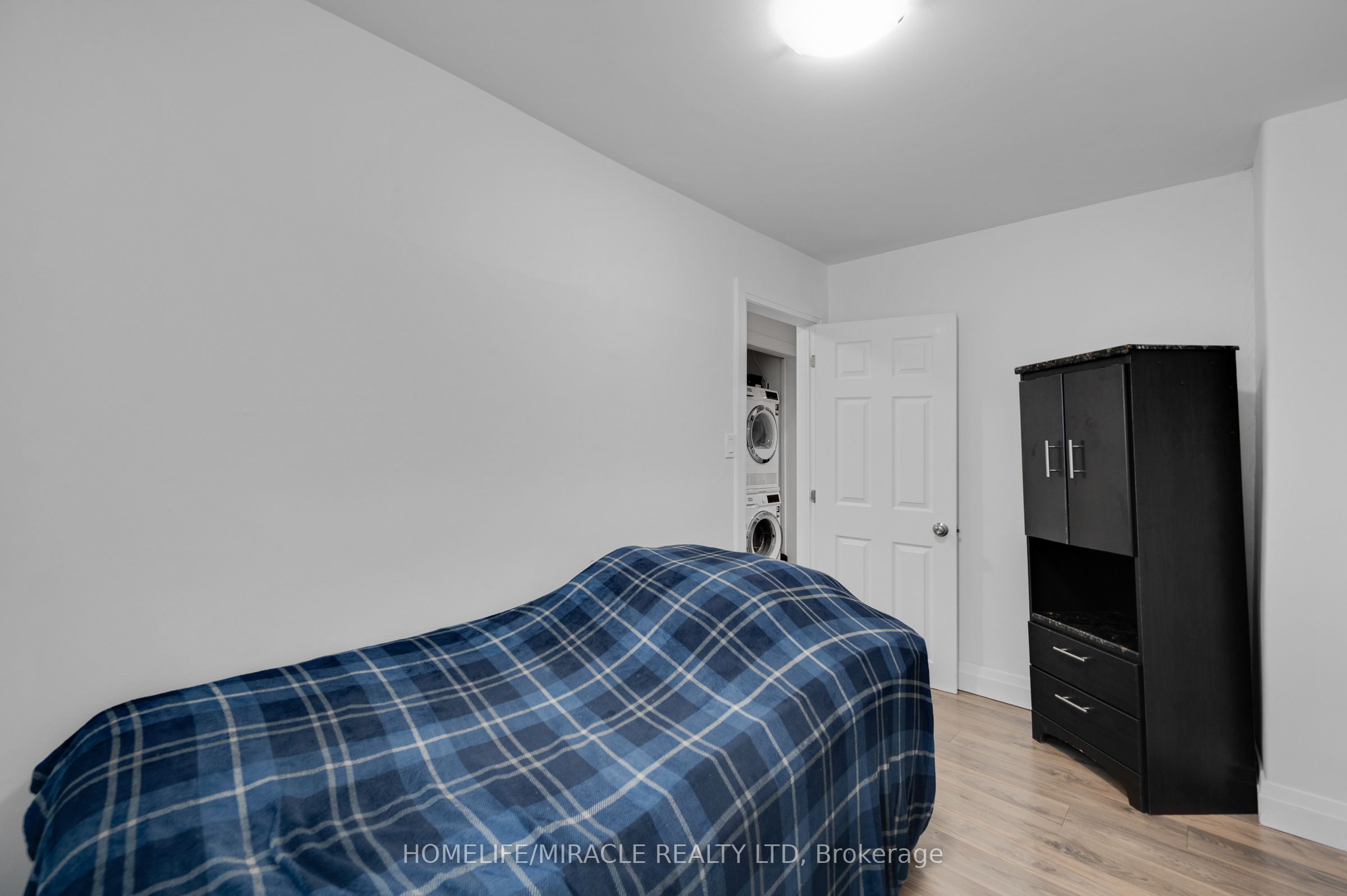 100 Gibson Avenue Property Photo 23