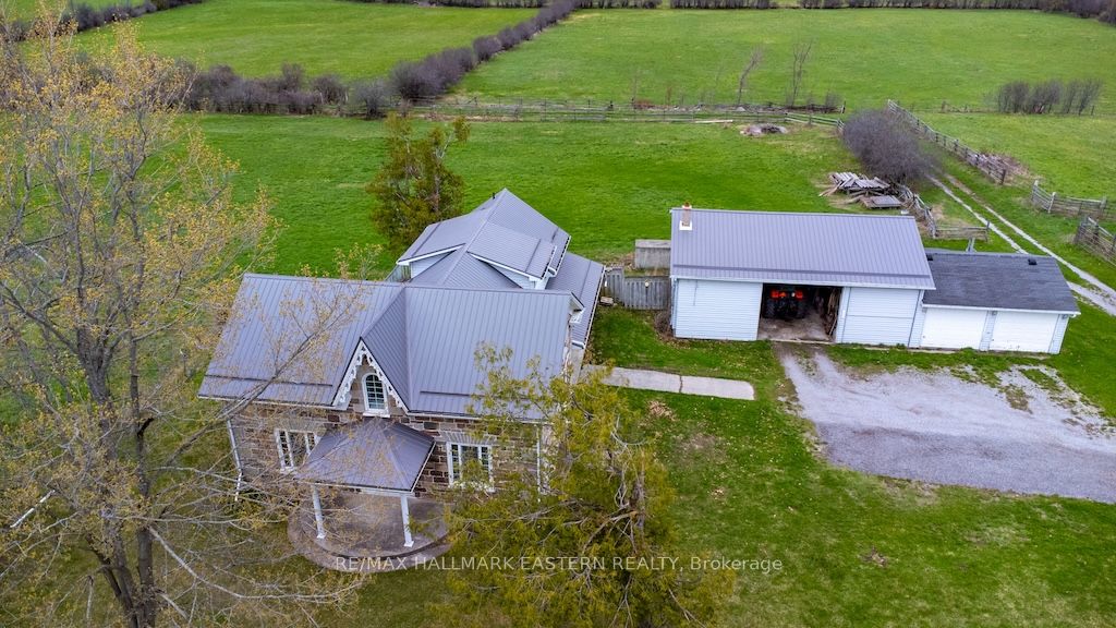 1444 5th Line Property Photo 30