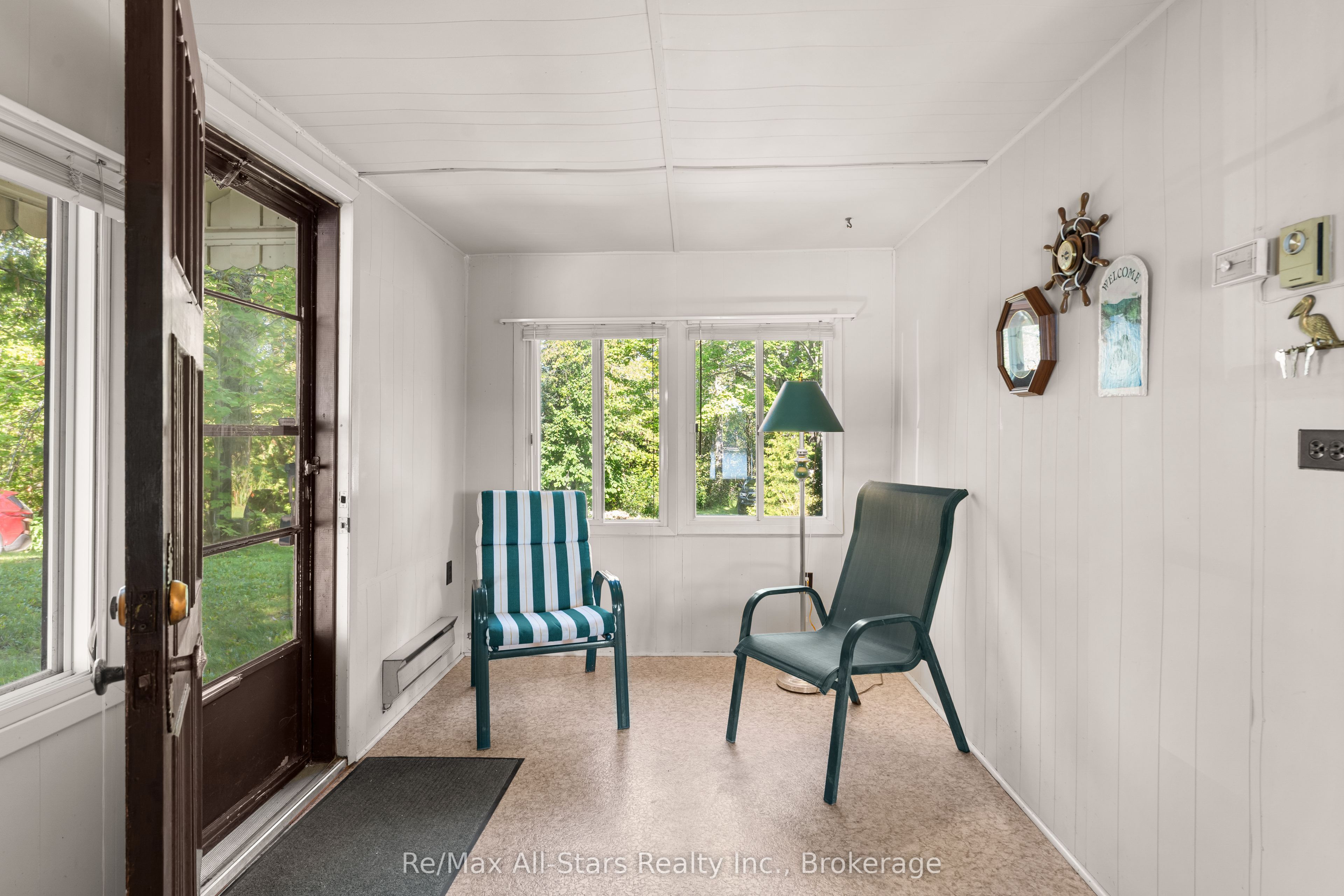 75 Fells Point Road Property Photo 9