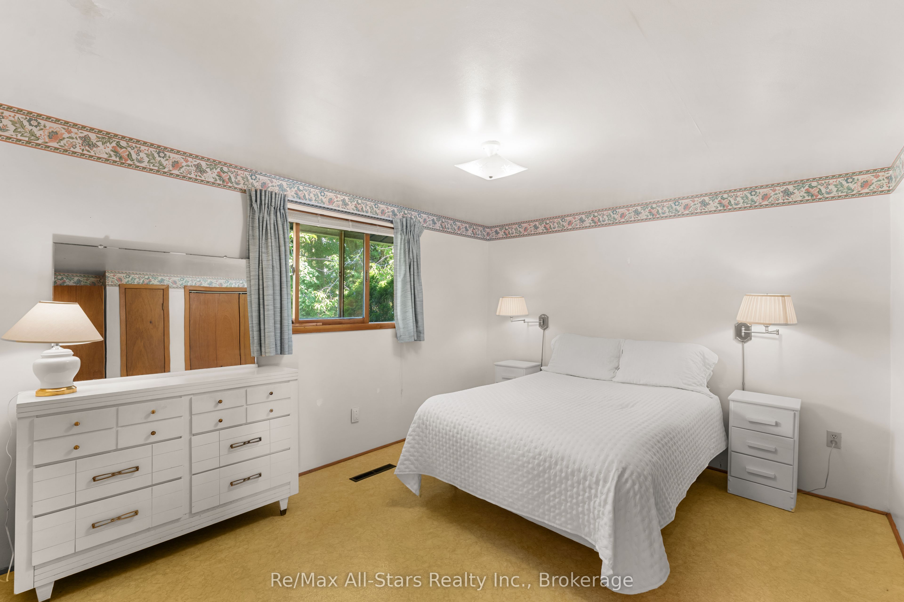 75 Fells Point Road Property Photo 21