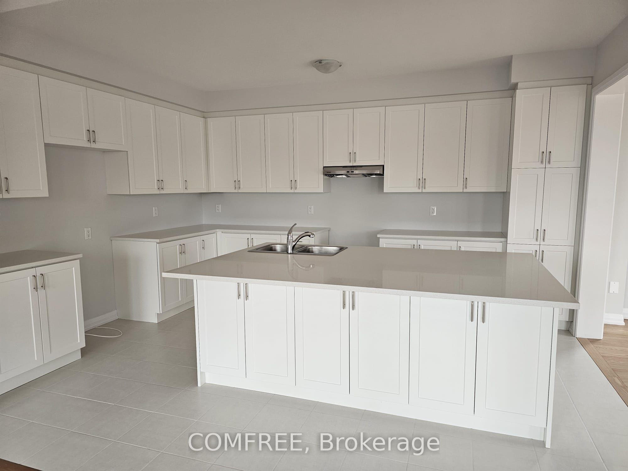 548 Bedi Drive Property Photo 4