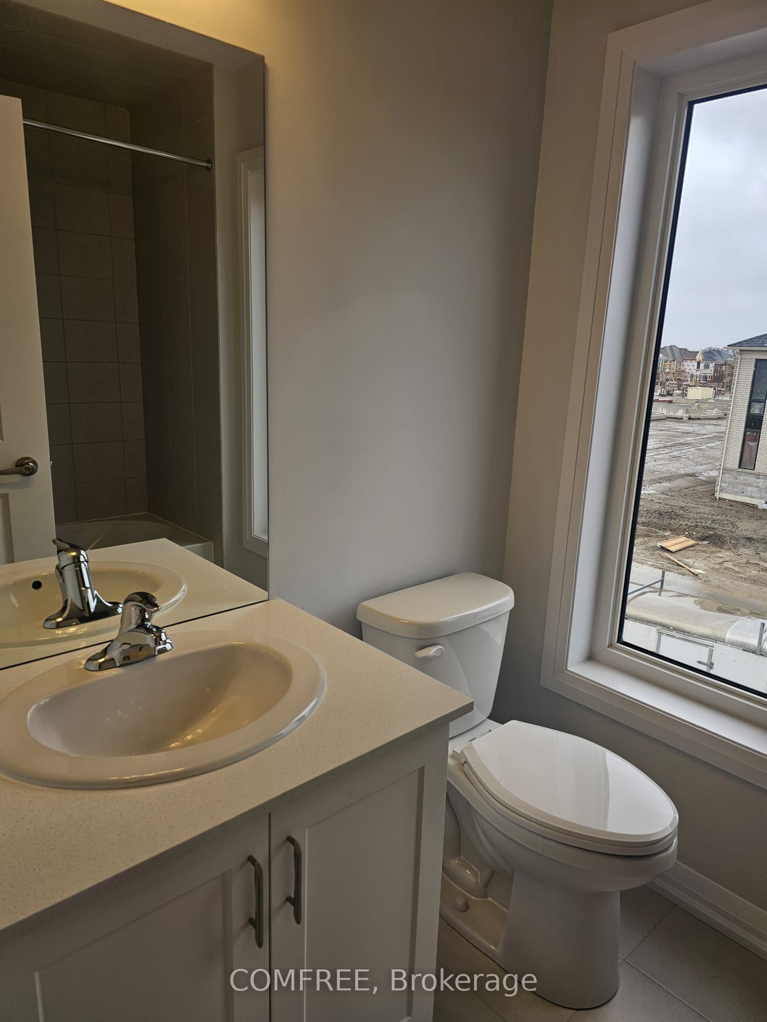 548 Bedi Drive Property Photo 8