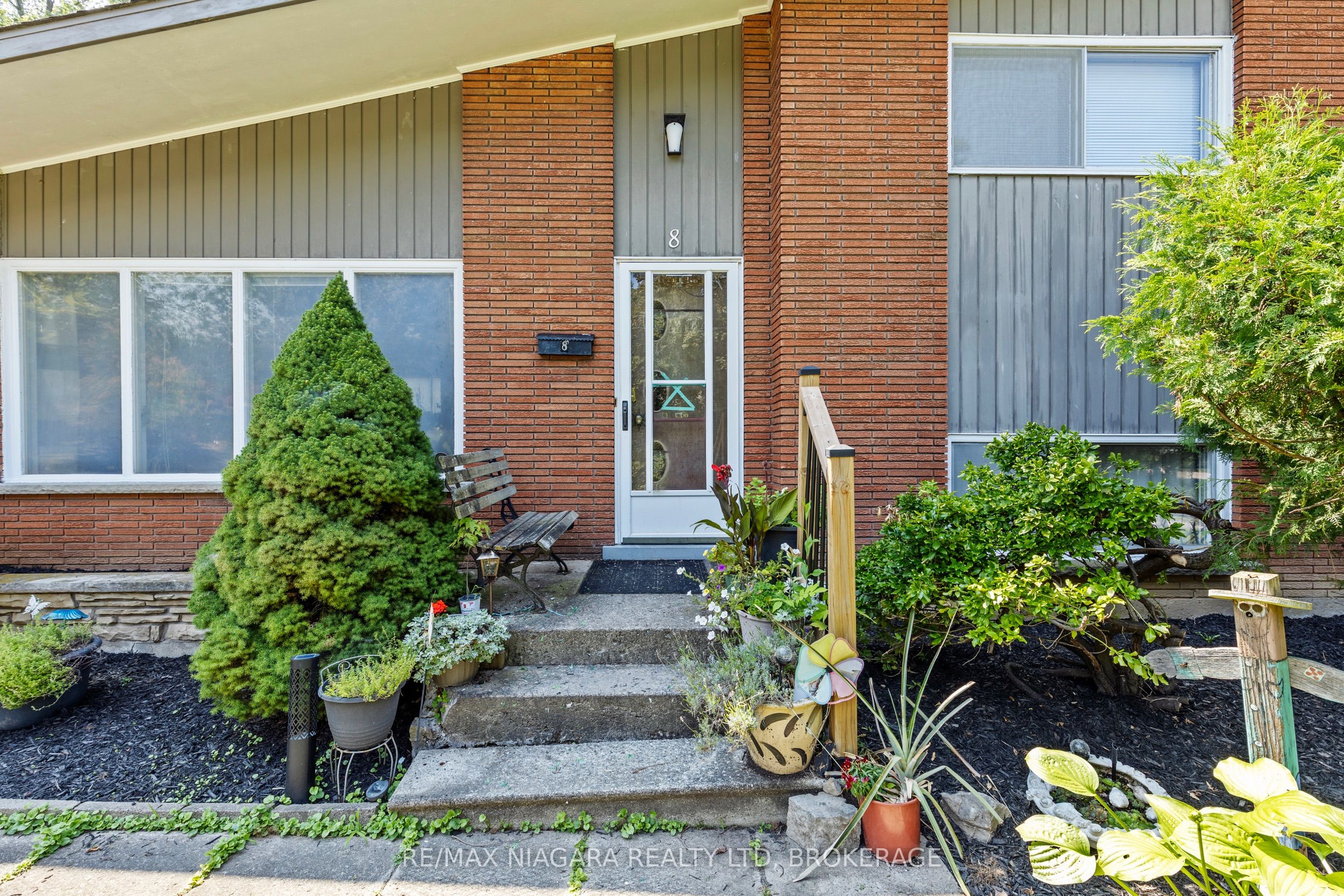 8 Cullen Drive Property Photo 4