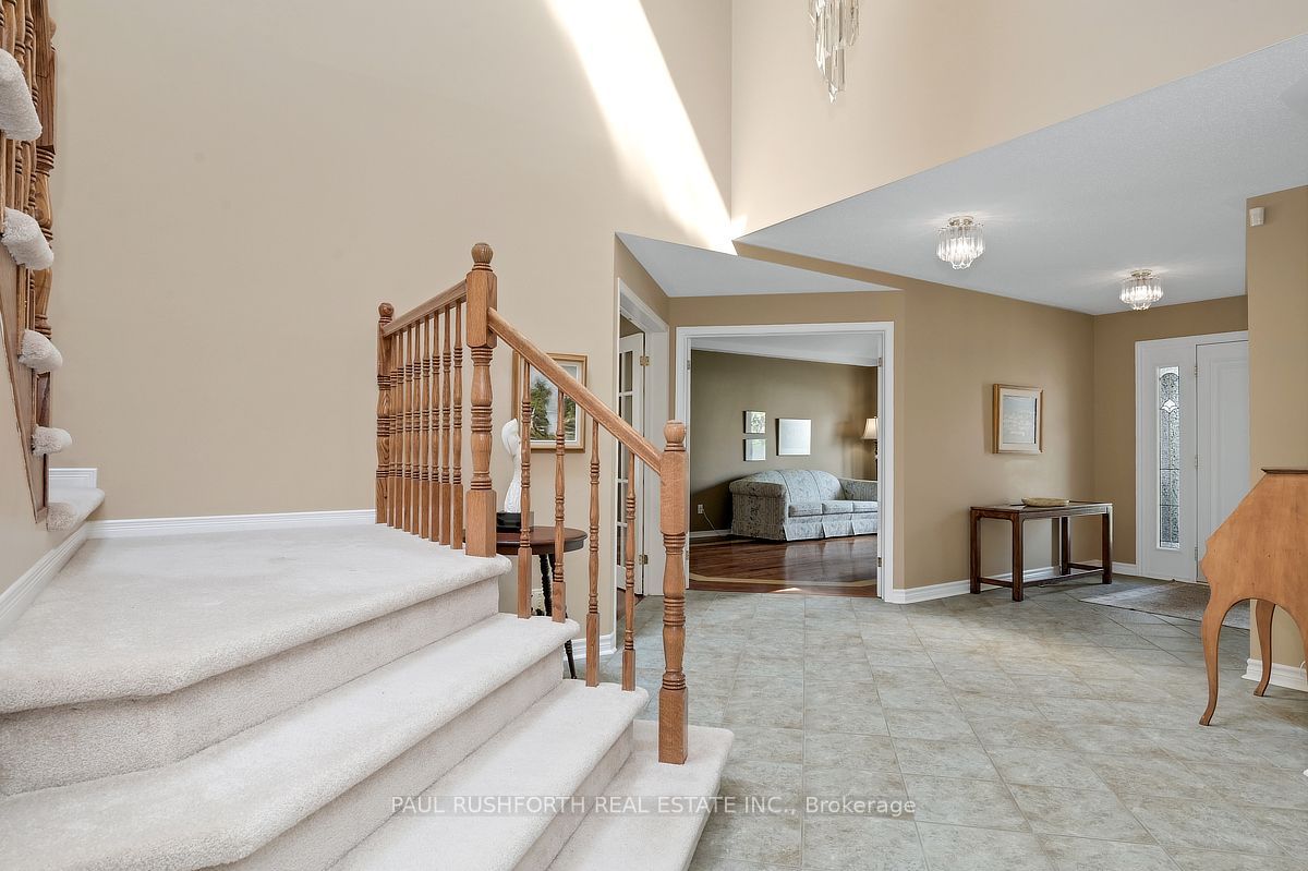 6192 Ravine Way Property Photo 6