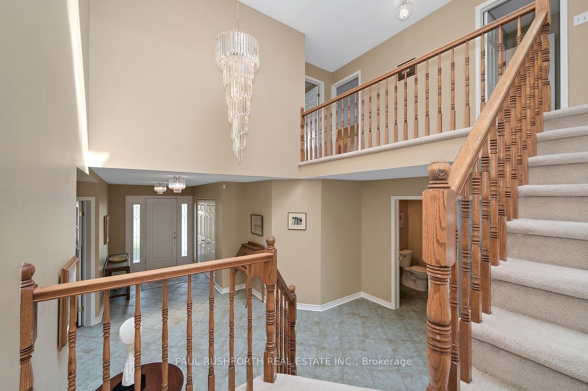 6192 Ravine Way Property Photo 8