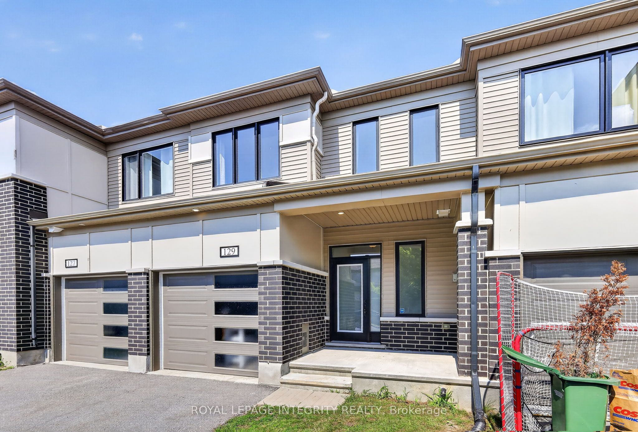 129 Umbra Place Property Photo 2