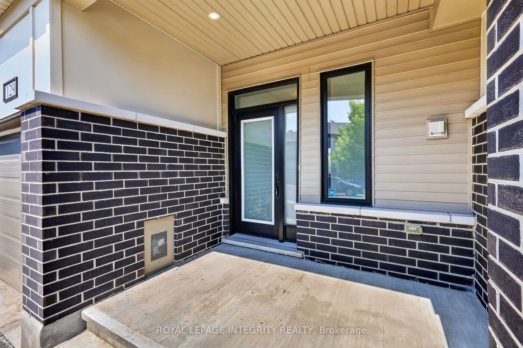 129 Umbra Place Property Photo 4