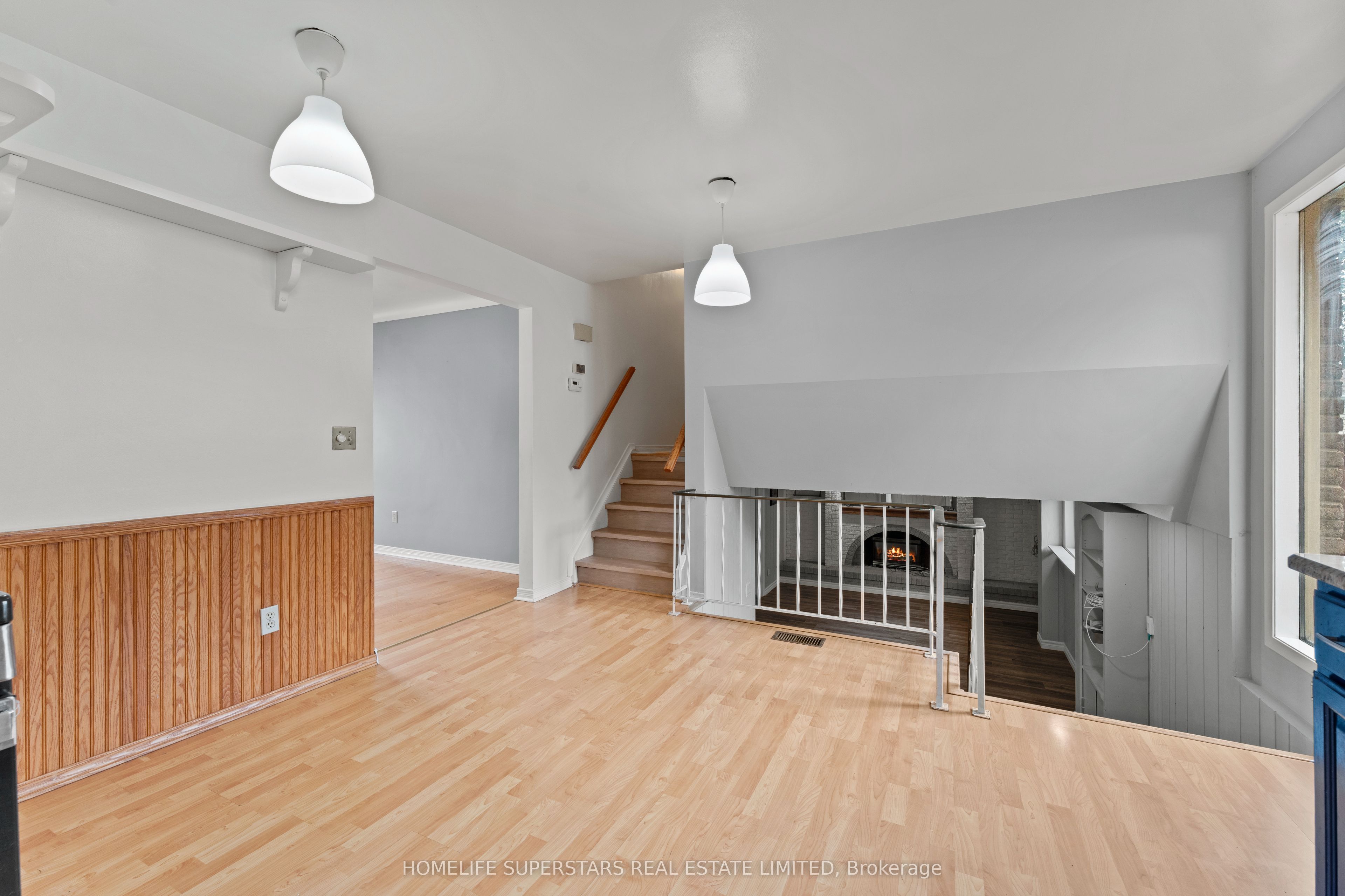 9925 Holly Crescent Property Photo 35