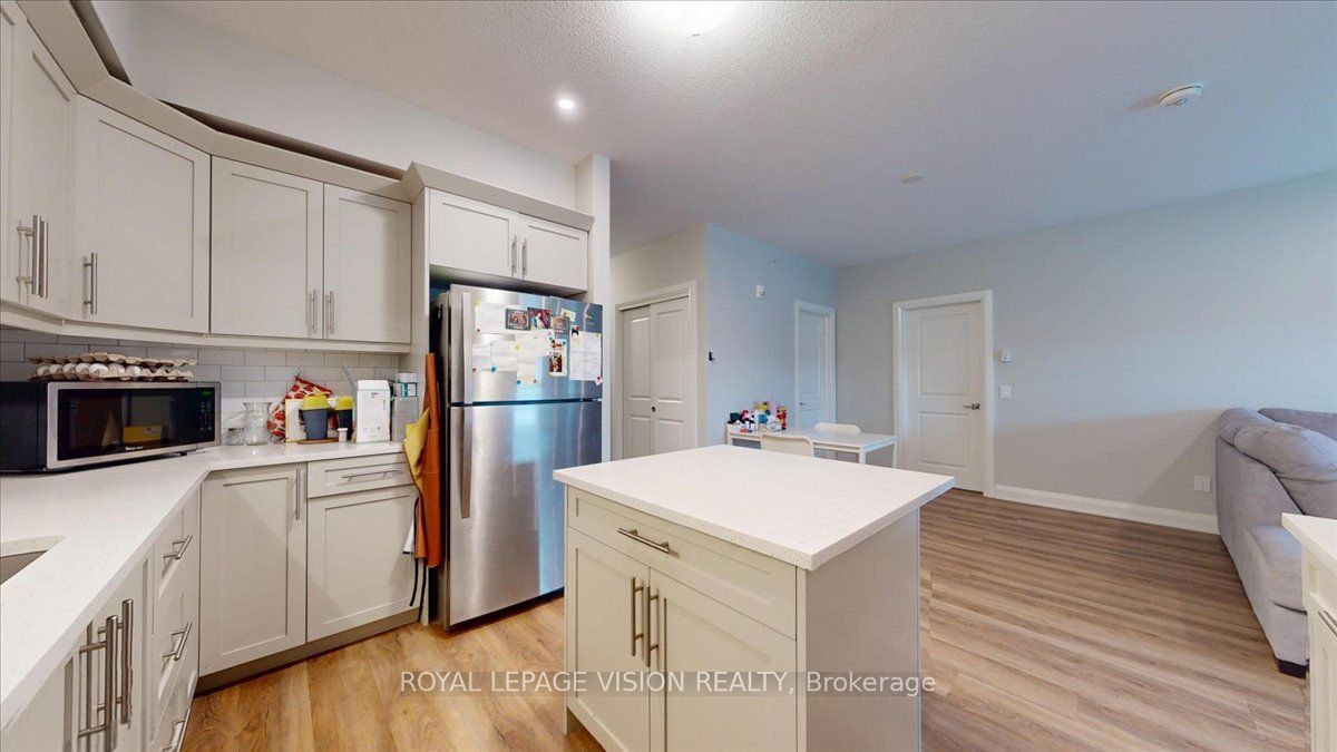 120 Summersides Boulevard 207 Property Photo 14