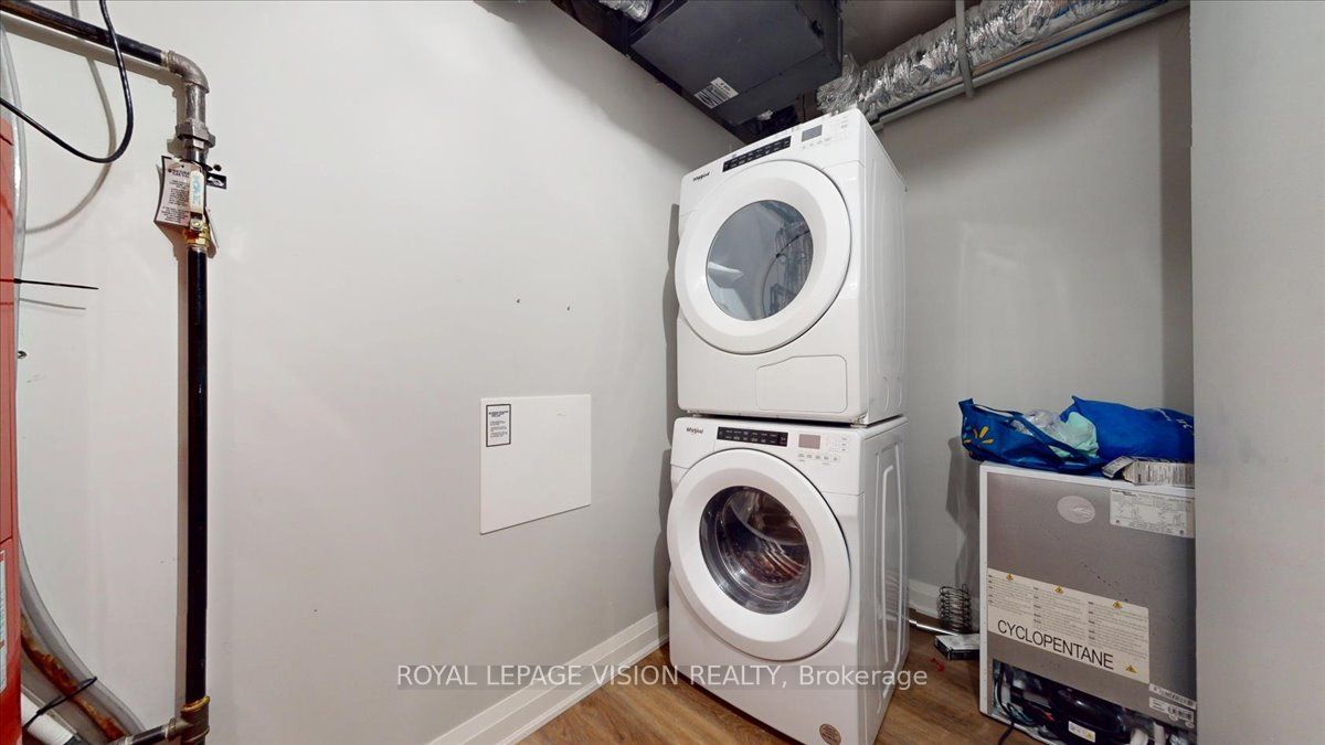 120 Summersides Boulevard 207 Property Photo 20