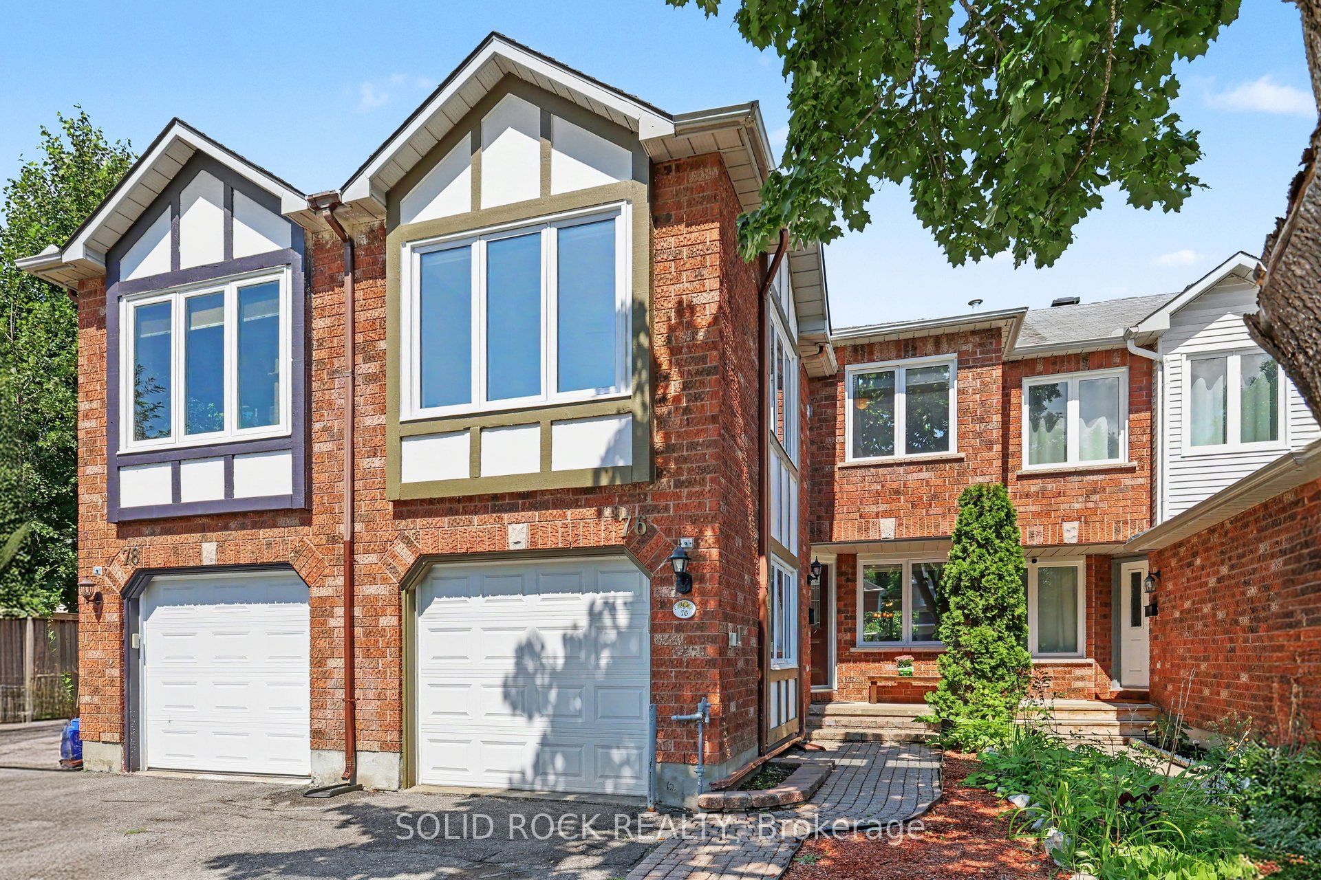 76 Grenadier Way Property Photo 1
