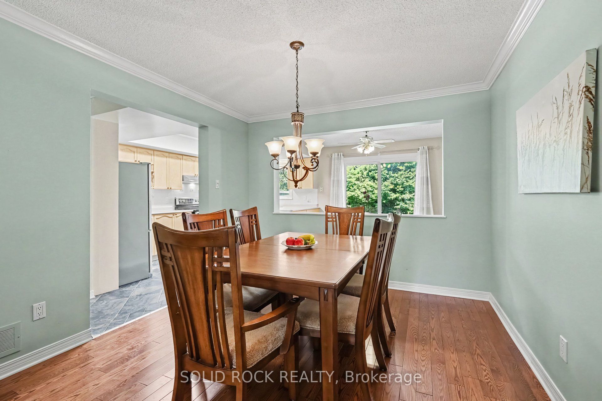 76 Grenadier Way Property Photo 8