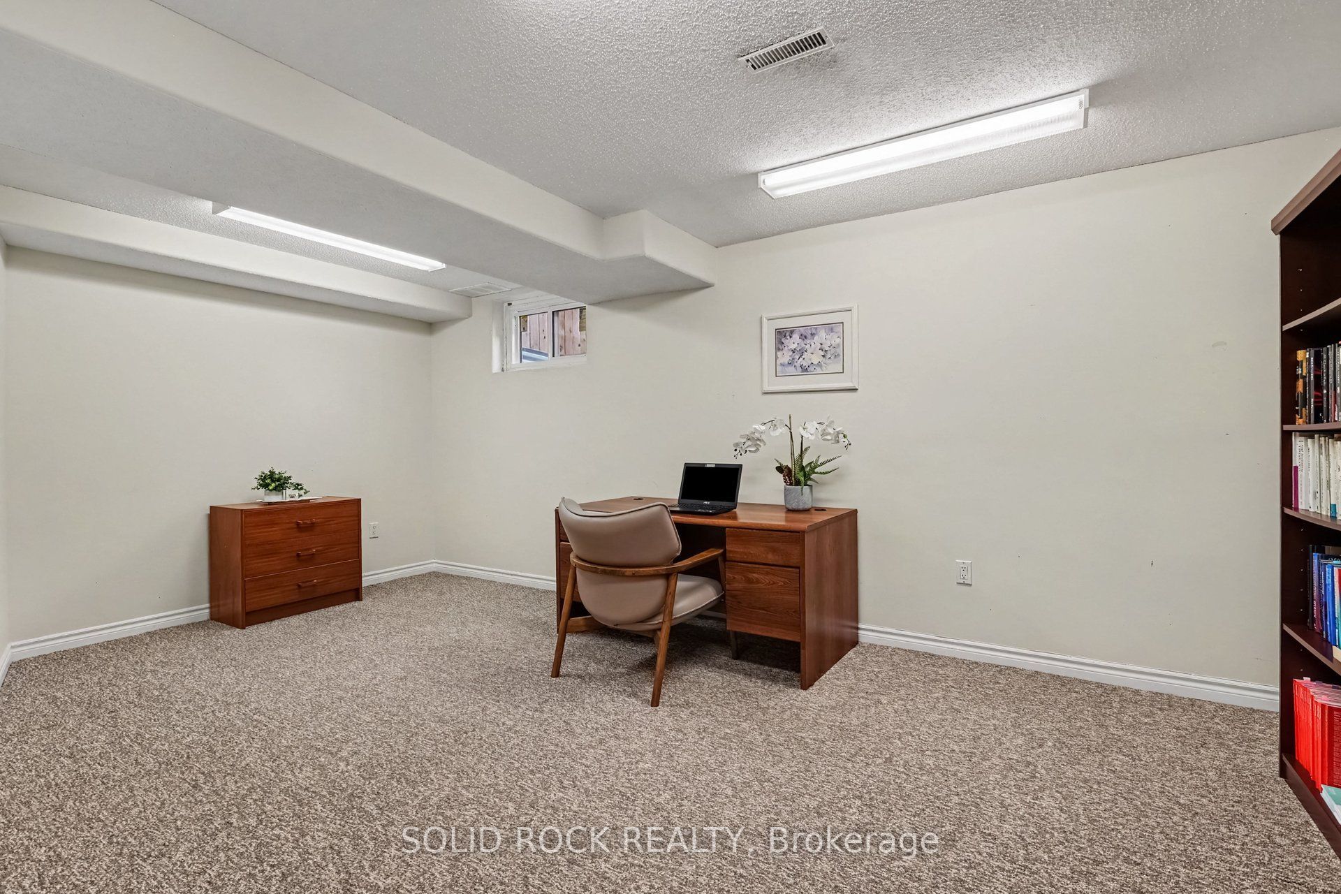 76 Grenadier Way Property Photo 22