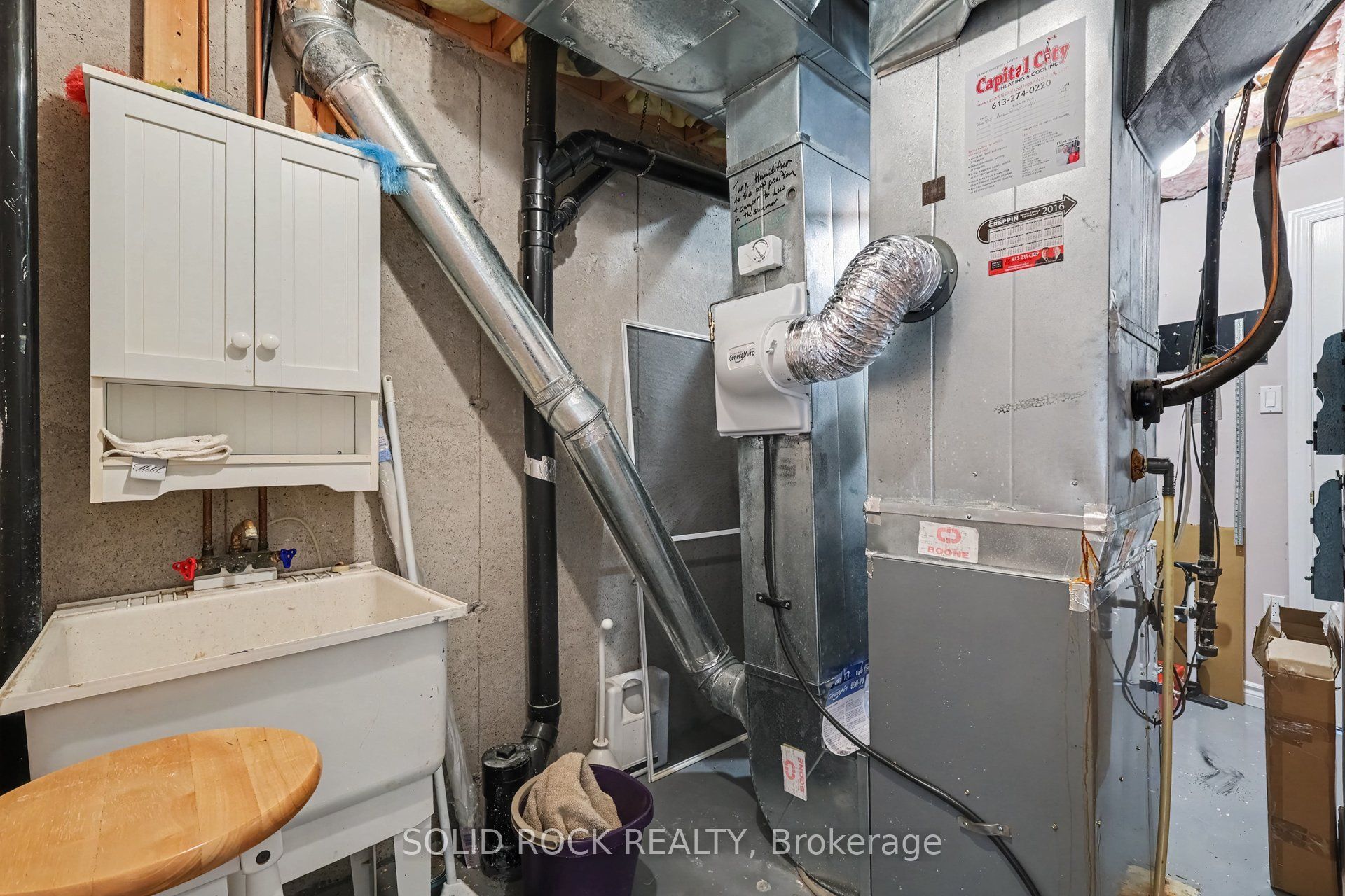76 Grenadier Way Property Photo 28