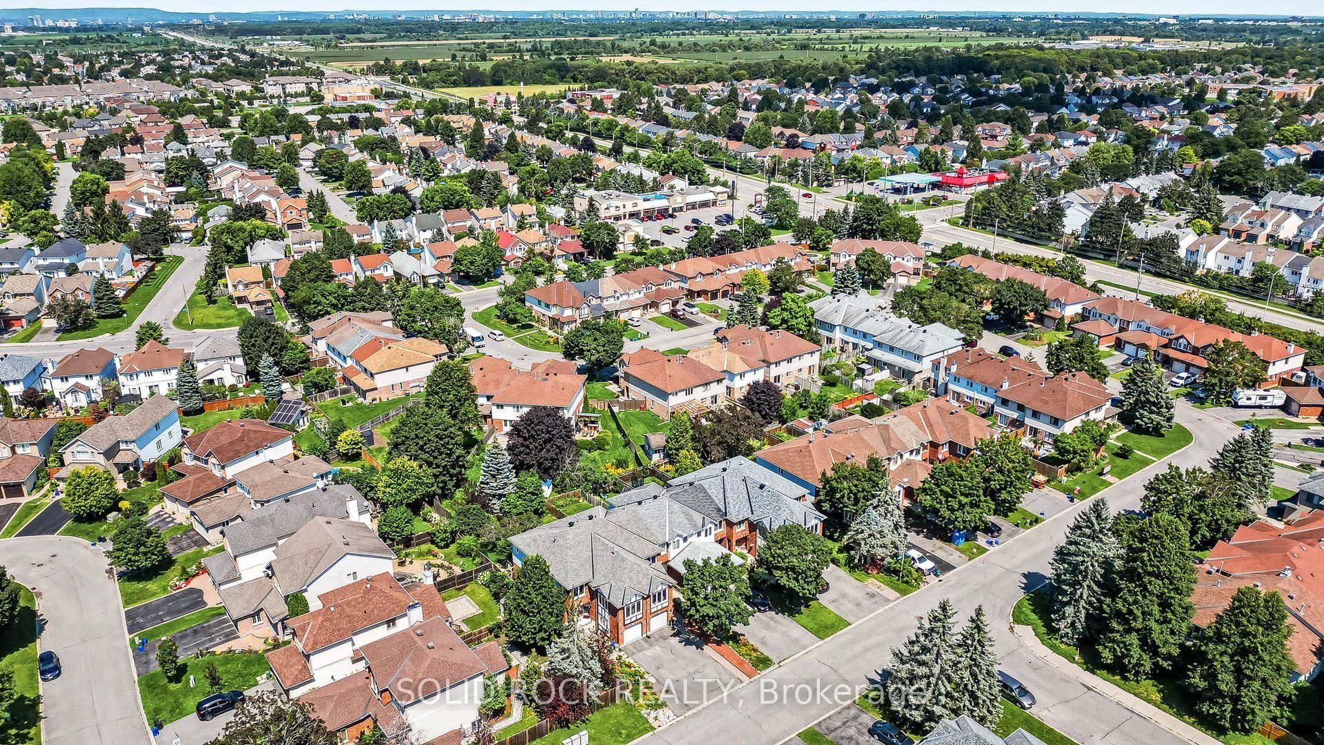 76 Grenadier Way Property Photo 32