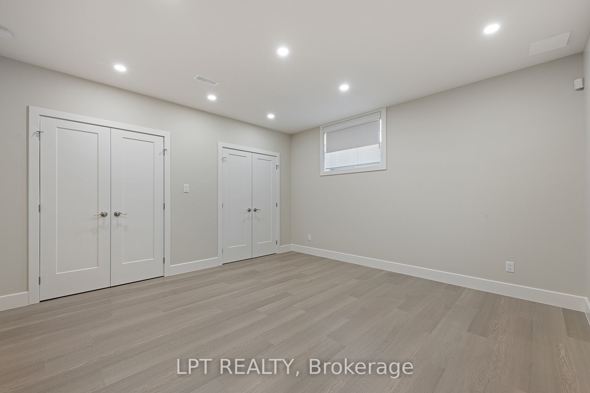 431 Lockmaster Crescent Property Photo 37